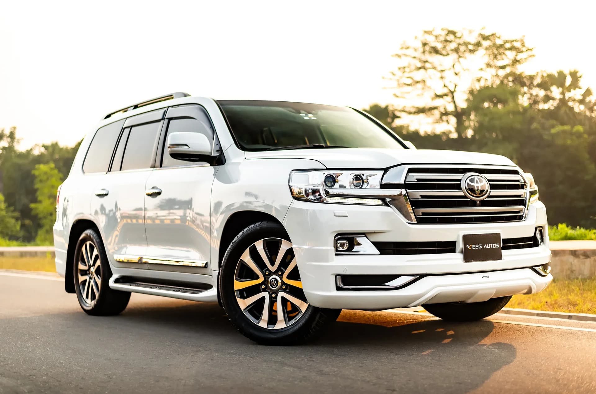 Land Cruiser Zx-V8