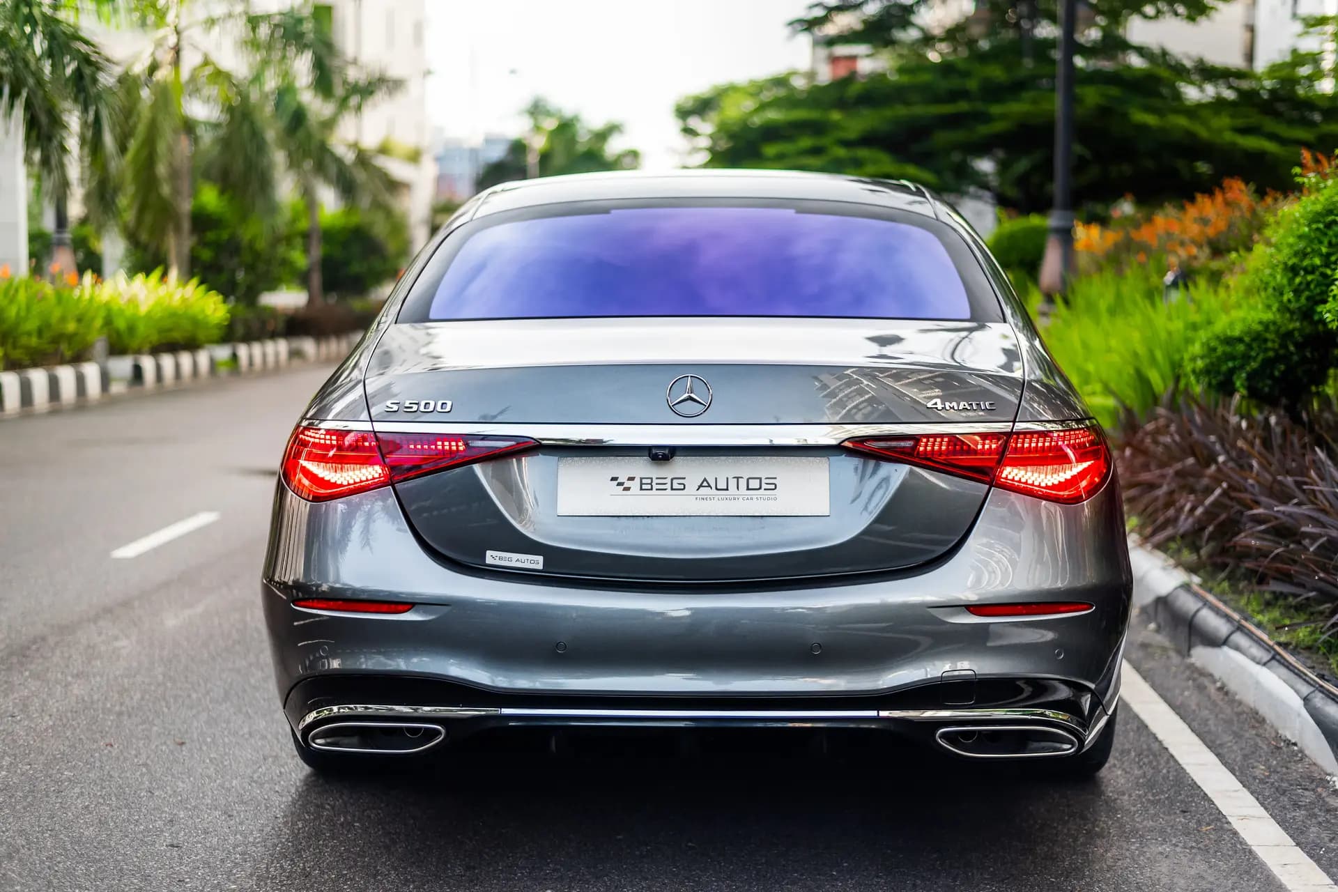 Mercedes-Benz S 500