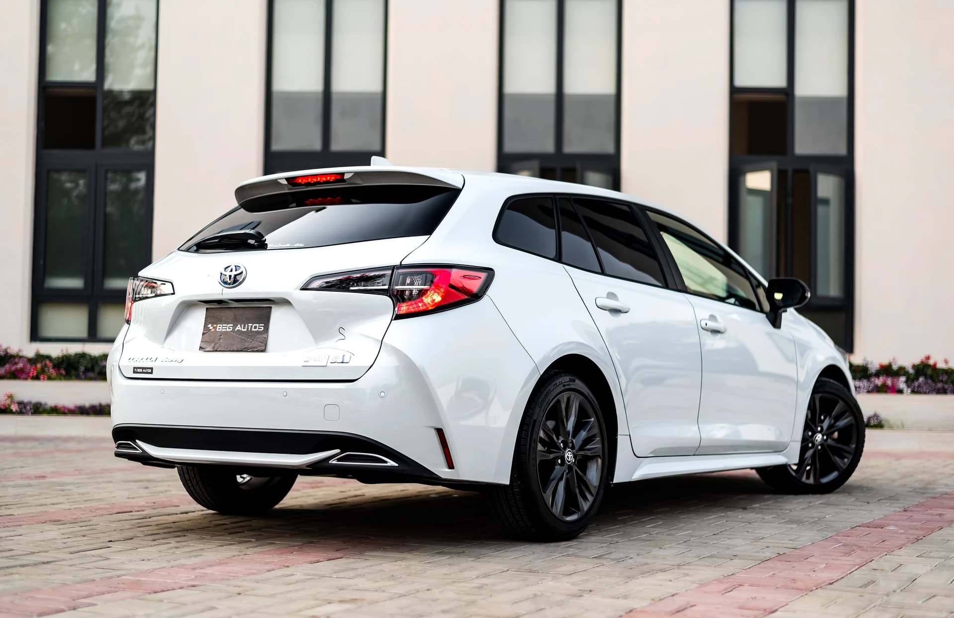 View of Toyota 2022 in White