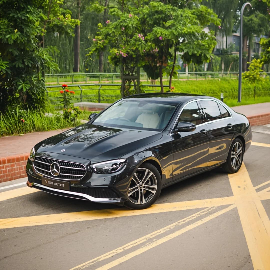 View of 2022 Mercedes-Benz 2022 in Black