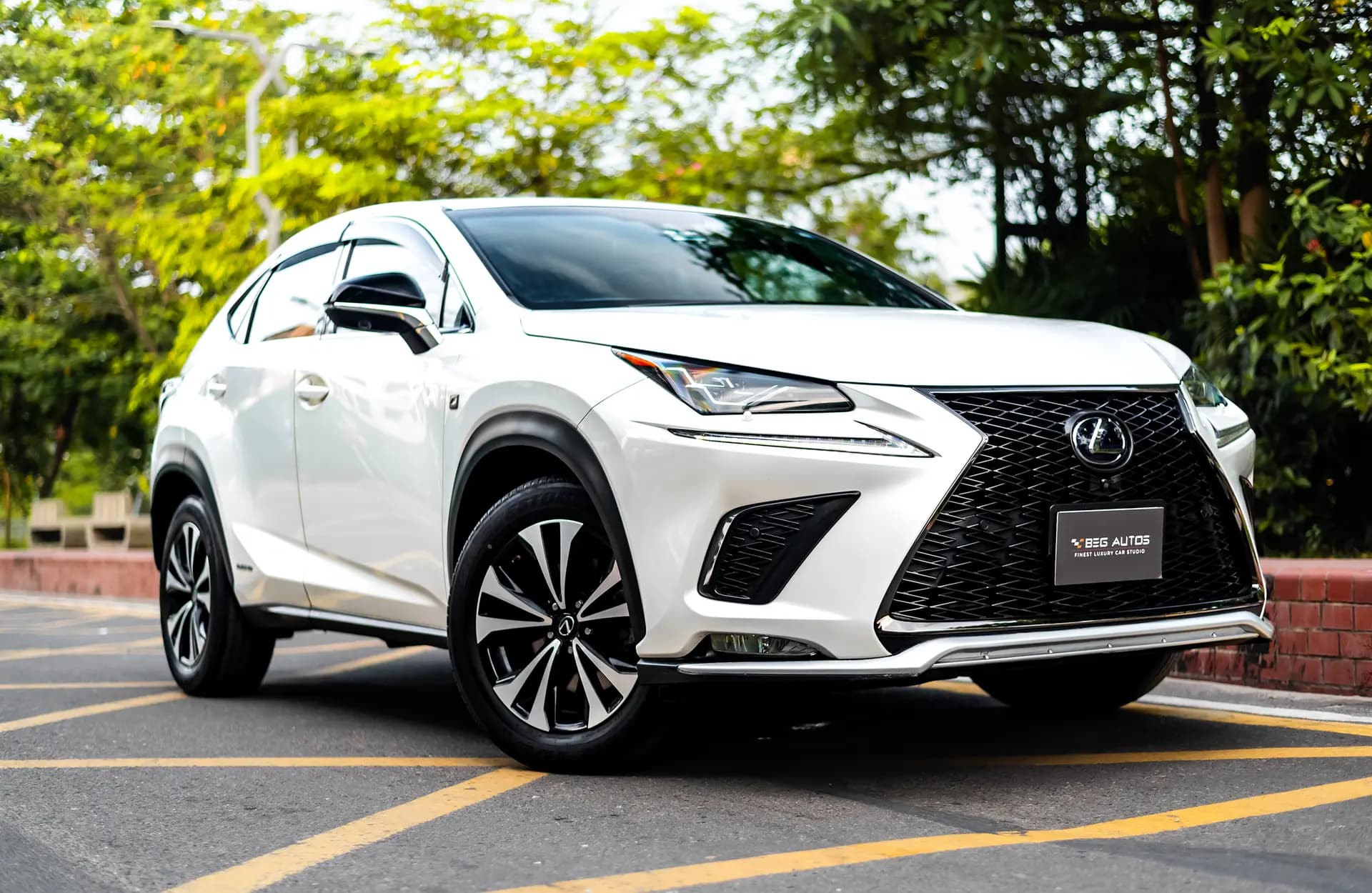 View of 2024 Lexus 2018 in White
