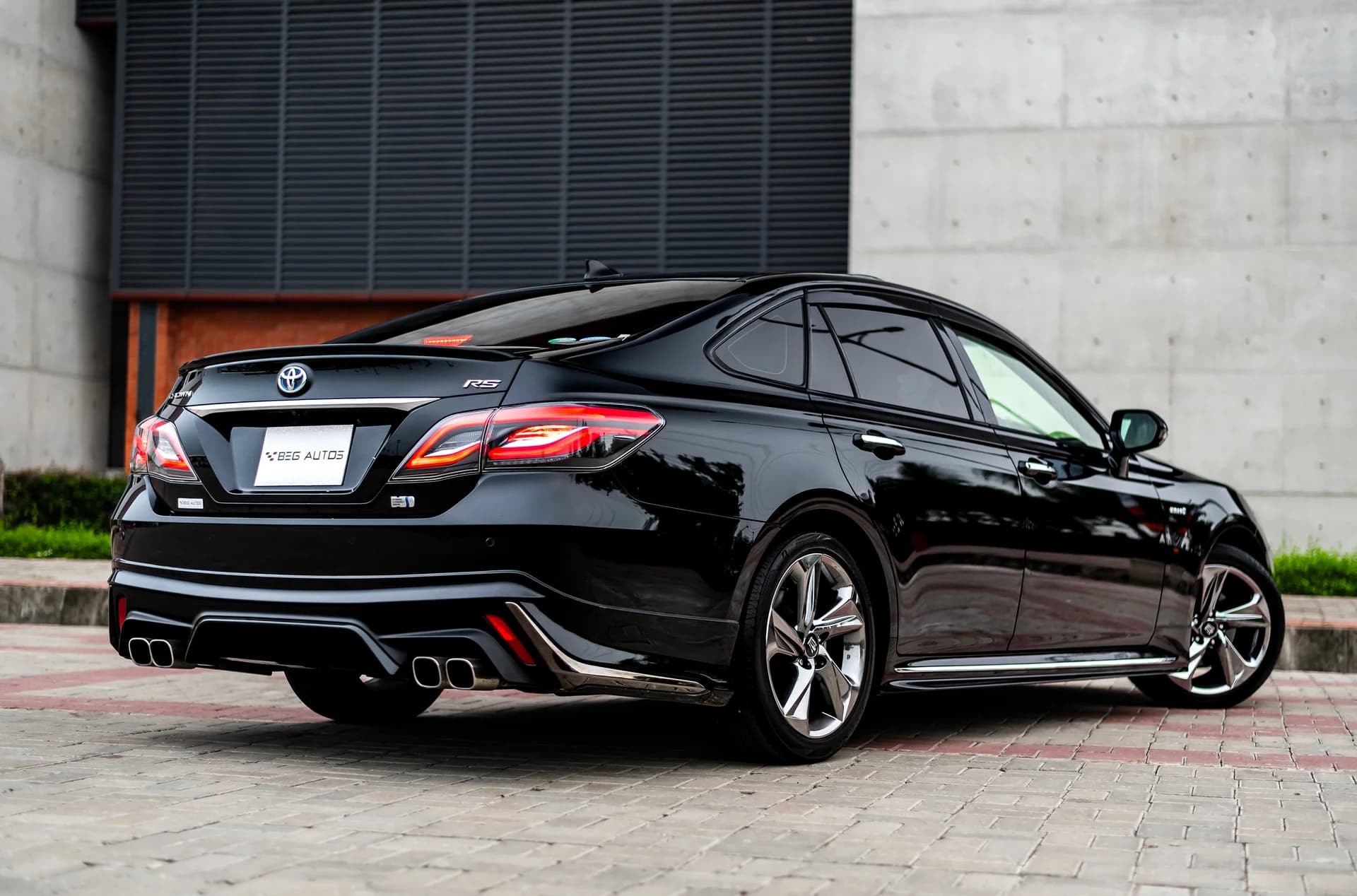 View of Toyota 2020 in Black