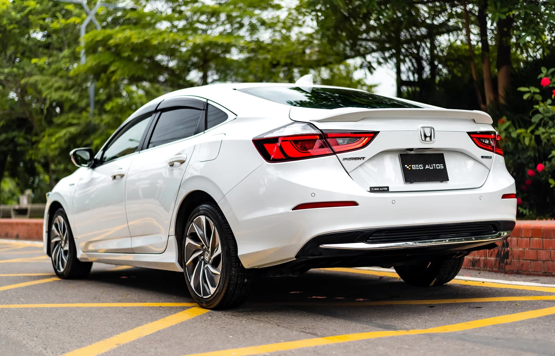 View of 2024 Honda 2019 in White