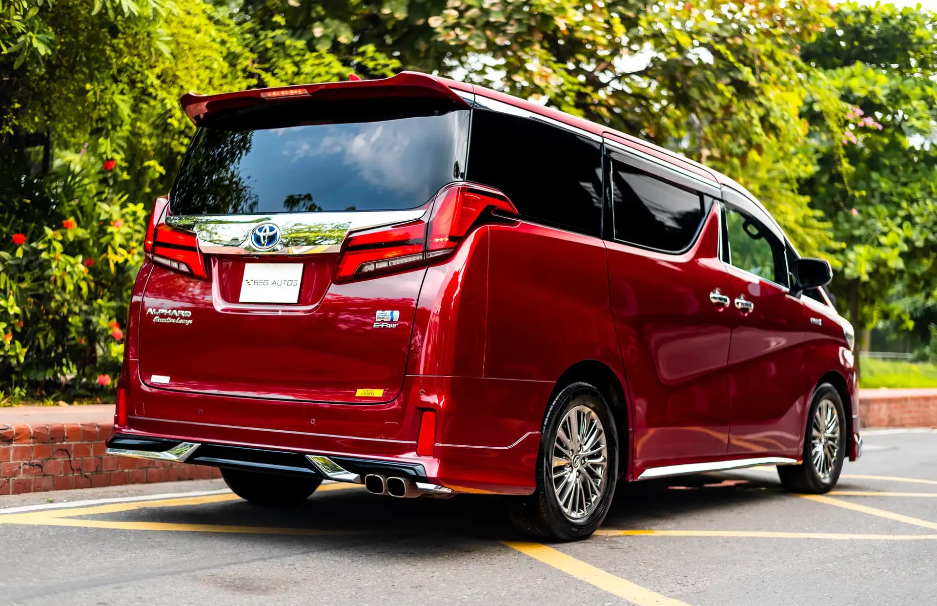 View of 2024 Toyota 2018 in Red Wine