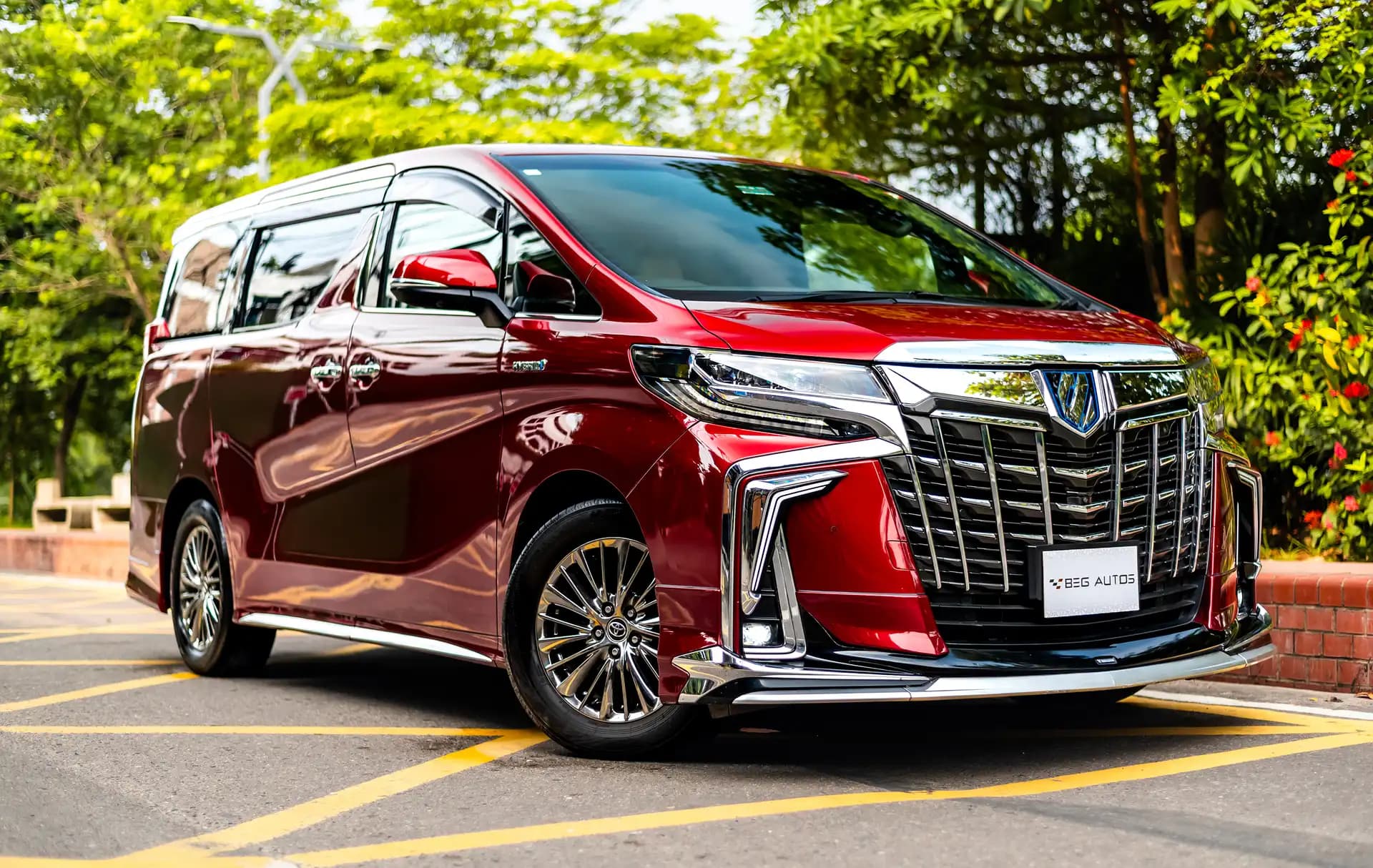 View of 2024 Toyota 2018 in Red Wine