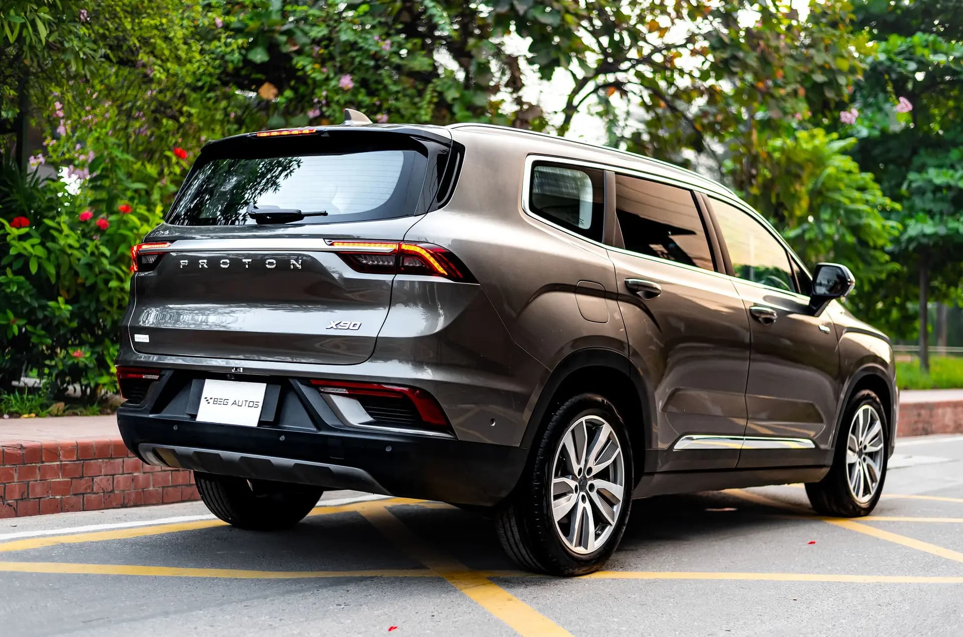 Proton X90