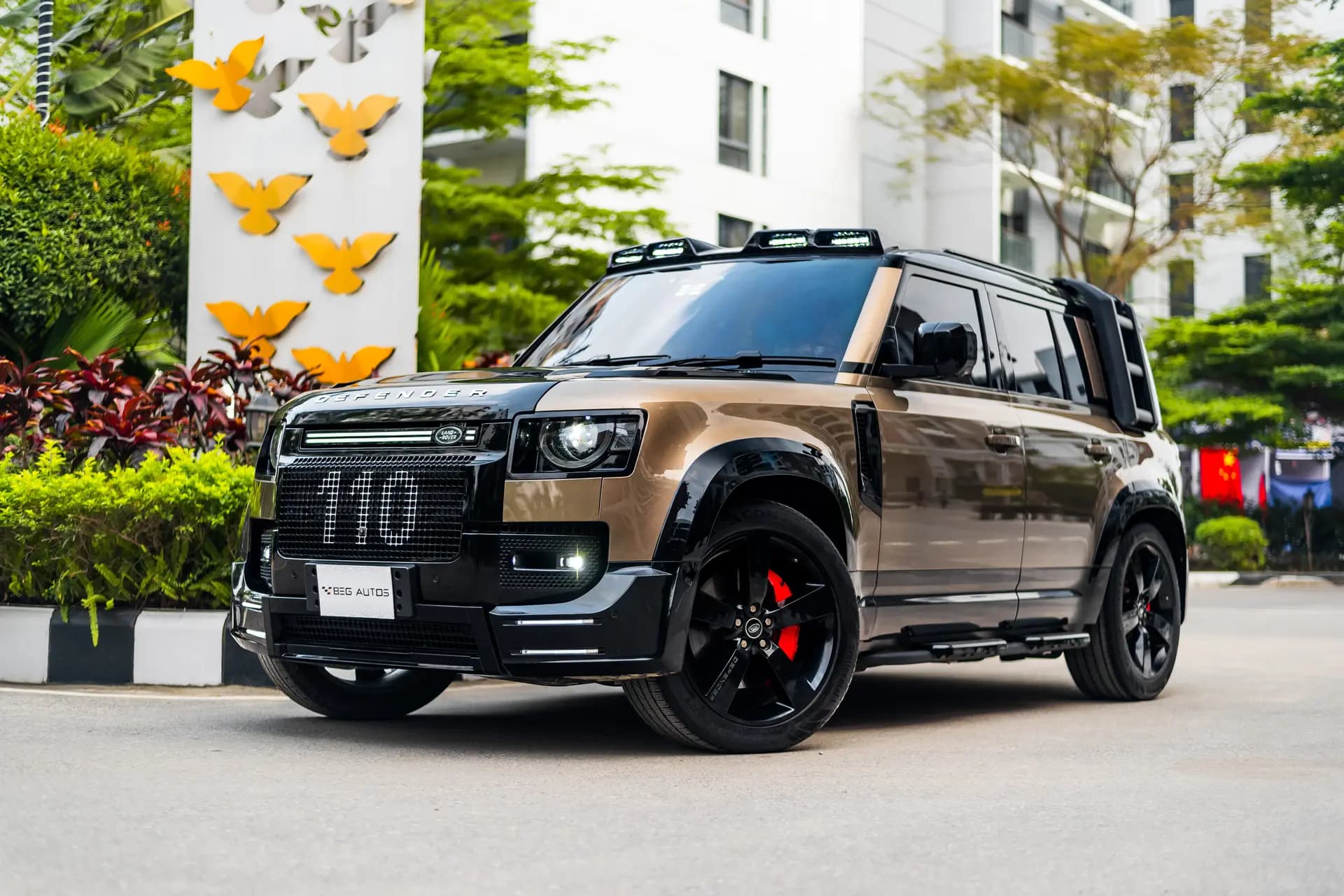 Land Rover Defender