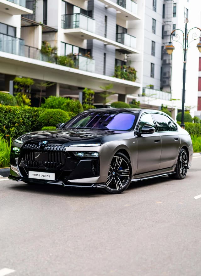 Bmw i7 M60