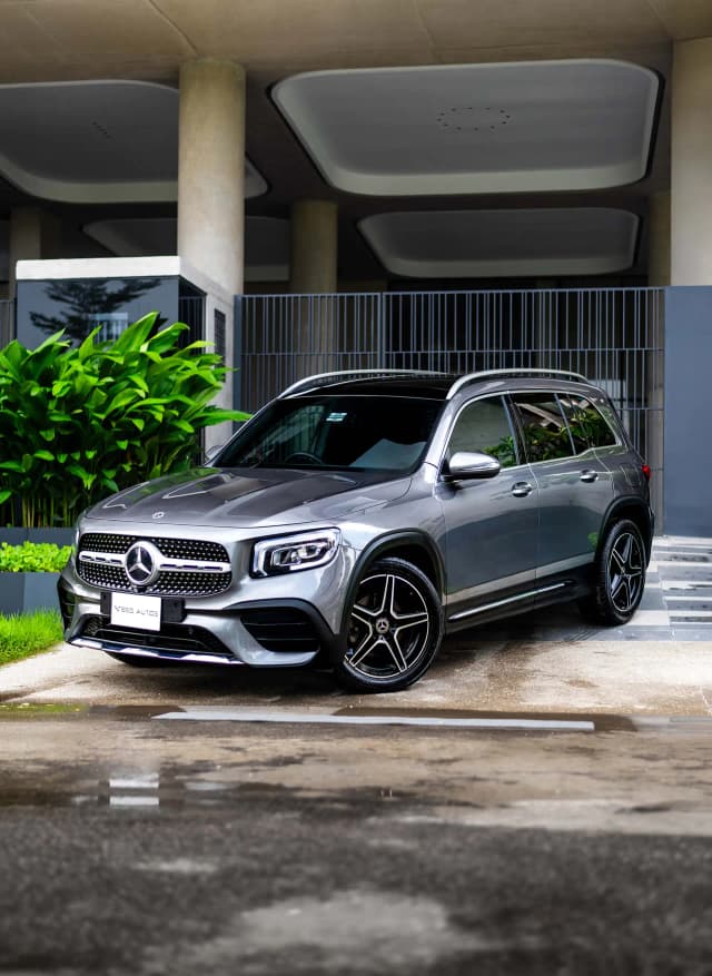Mercedes-Benz GLB 180