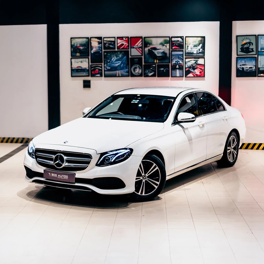 View of 2017 Mercedes-Benz 2016 in White