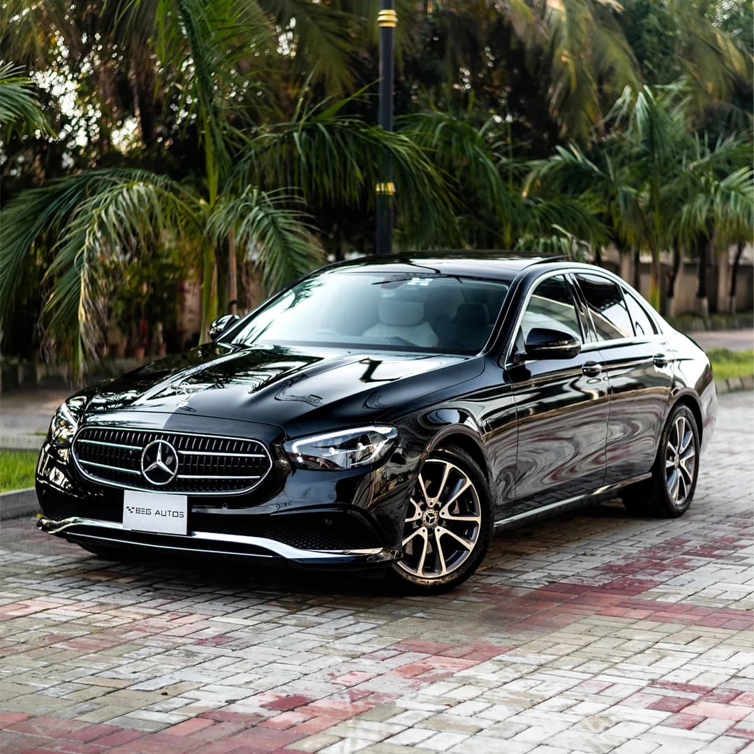 View of 2022 Mercedes-Benz 2022 in Black