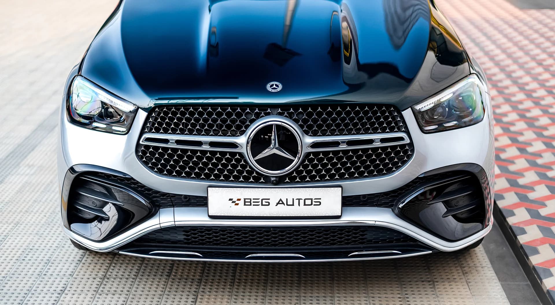 View of Mercedes-Benz 2024 in Twin