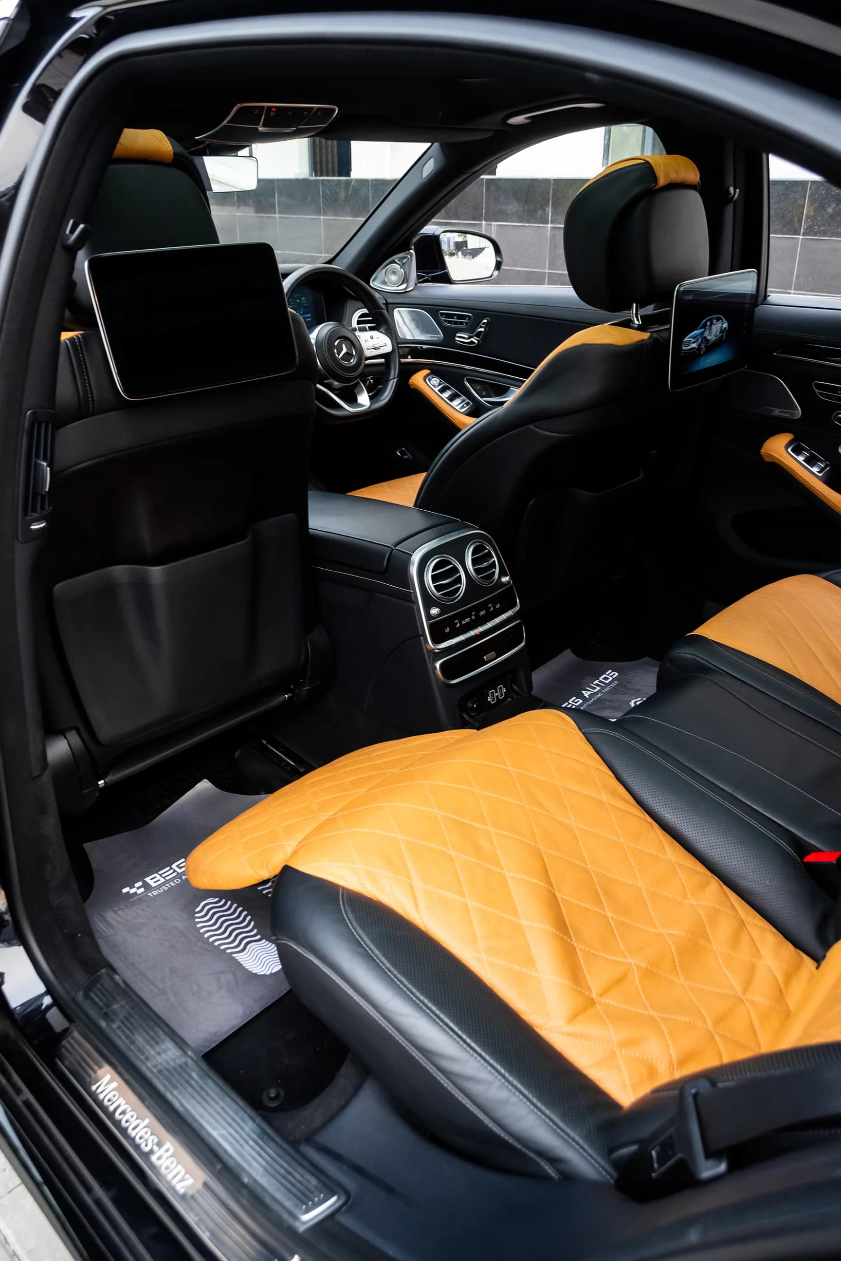 View of 2019 Mercedes-Benz 2019 in Black