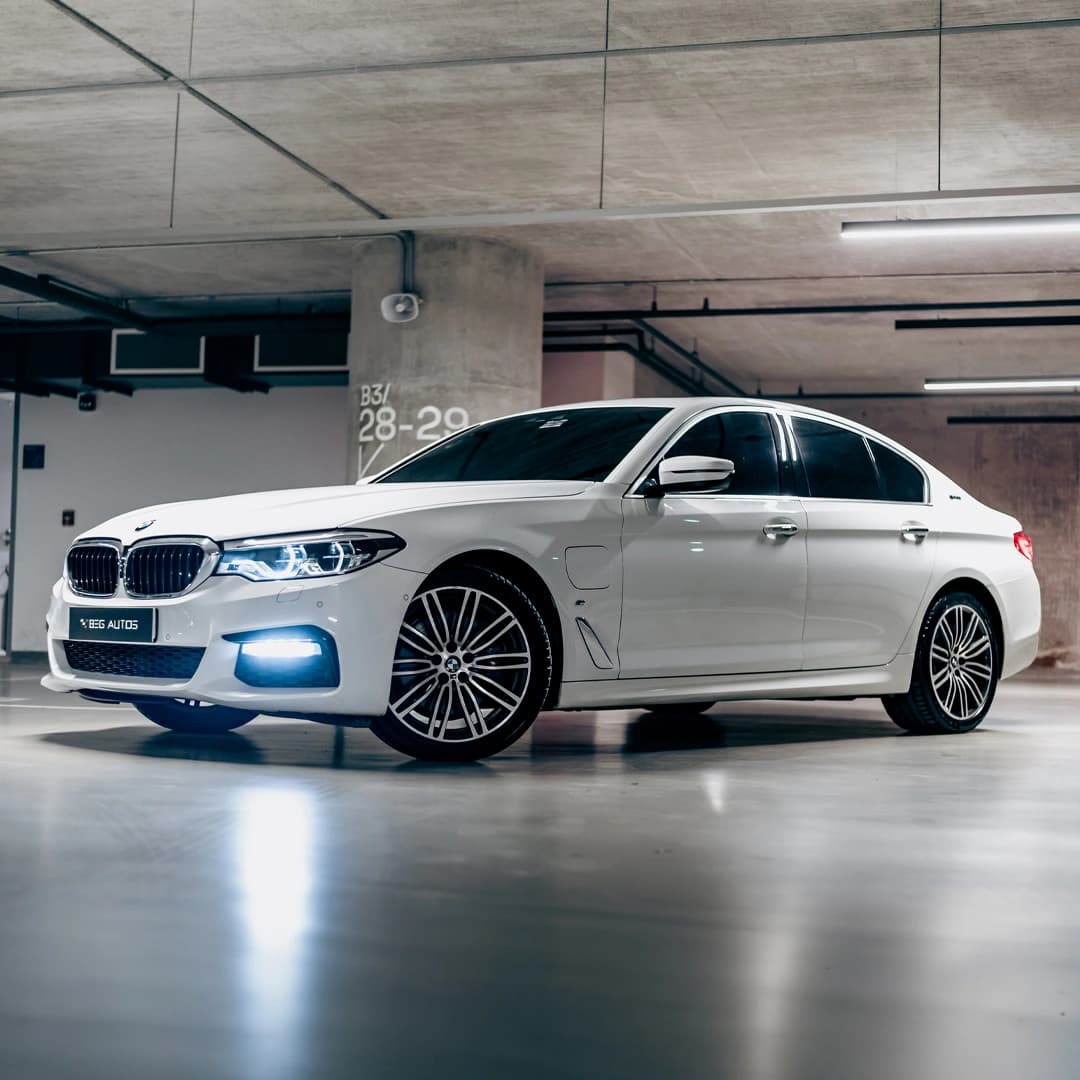 View of 2018 BMW 2017 in White