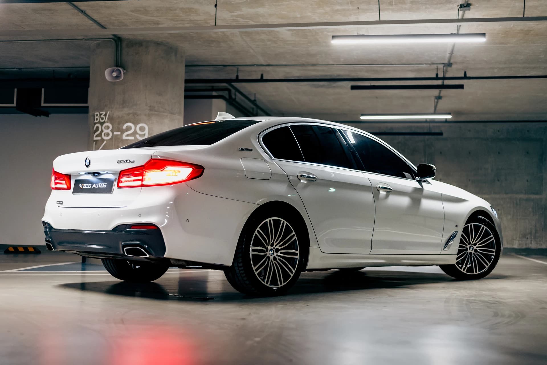 View of 2018 BMW 2017 in White