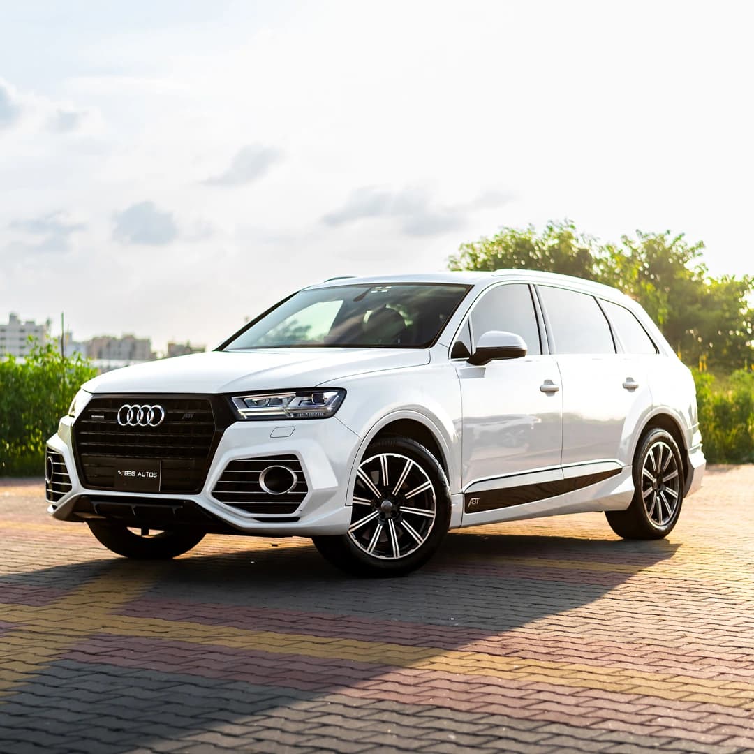 View of 2020 Audi 2018 in White