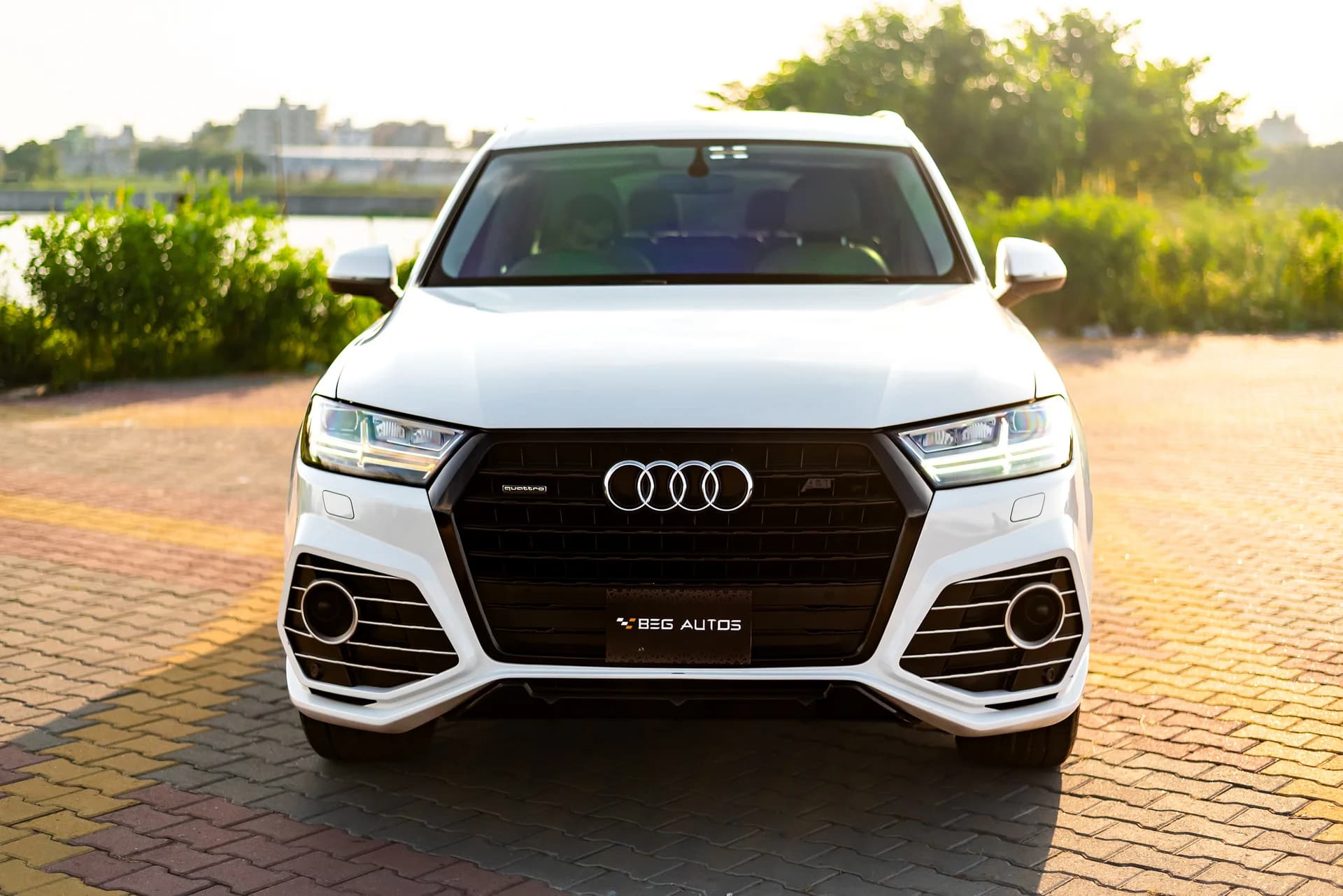 View of 2020 Audi 2018 in White