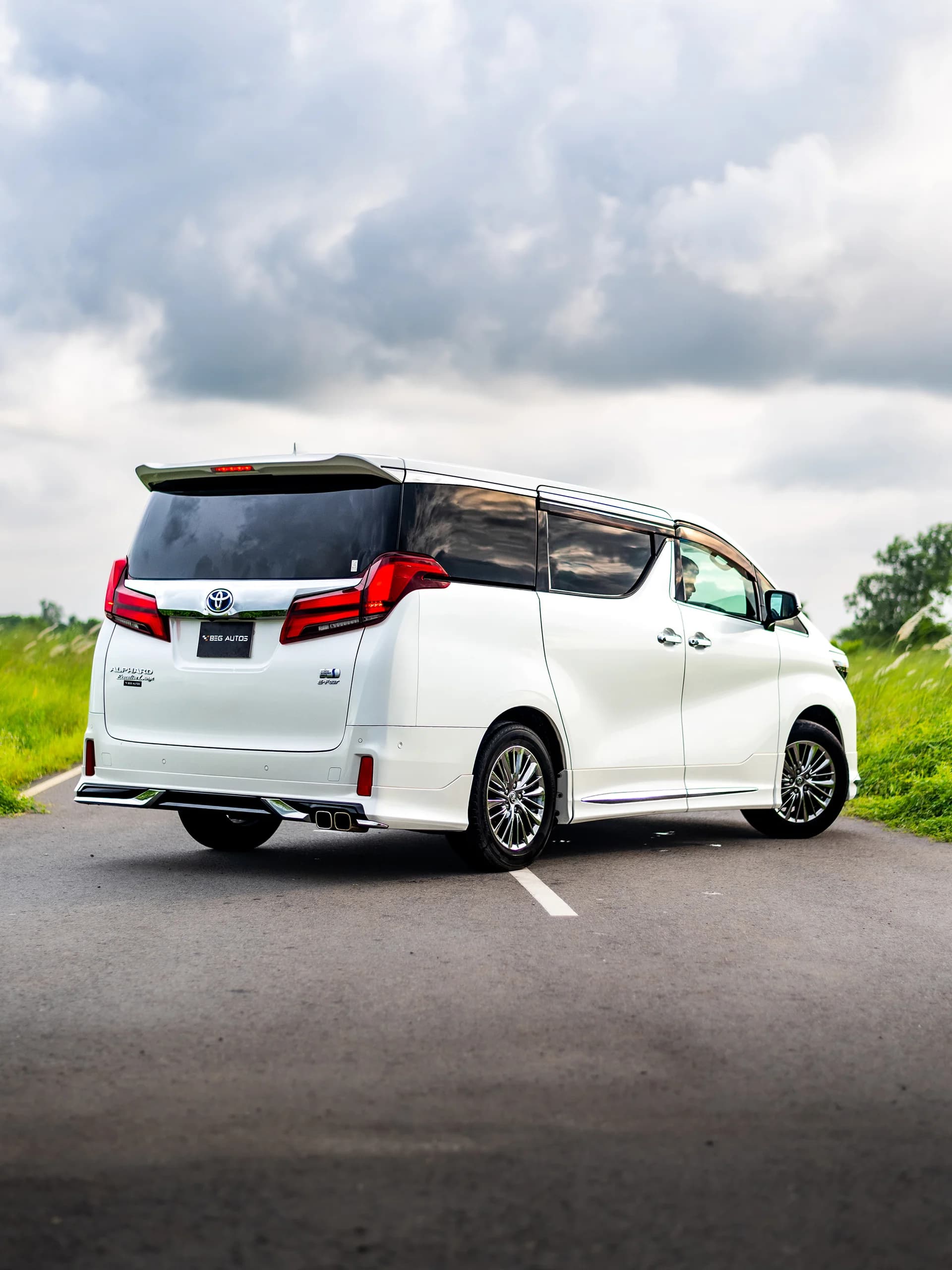 View of Toyota 2021 in White