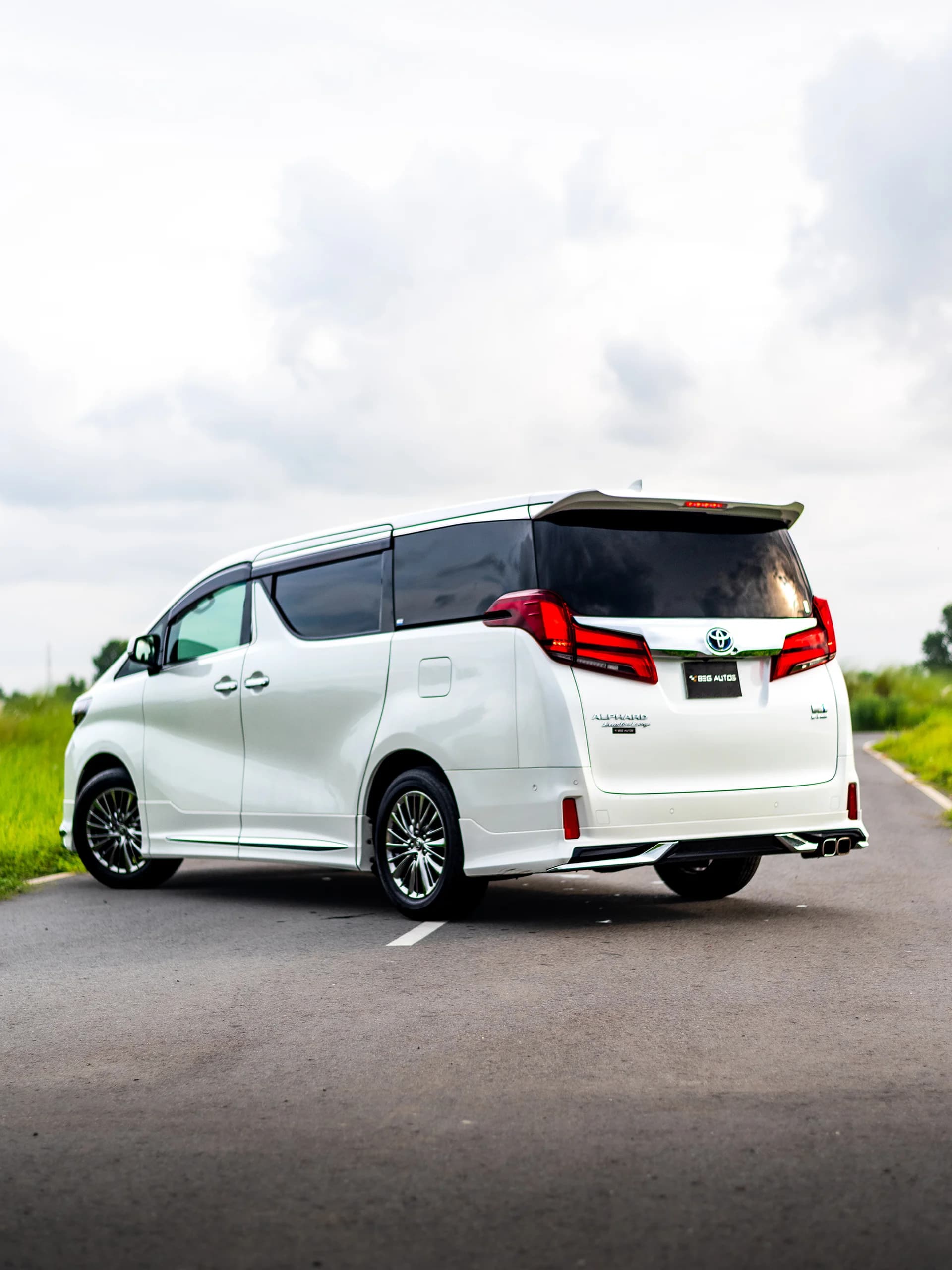 View of Toyota 2021 in White