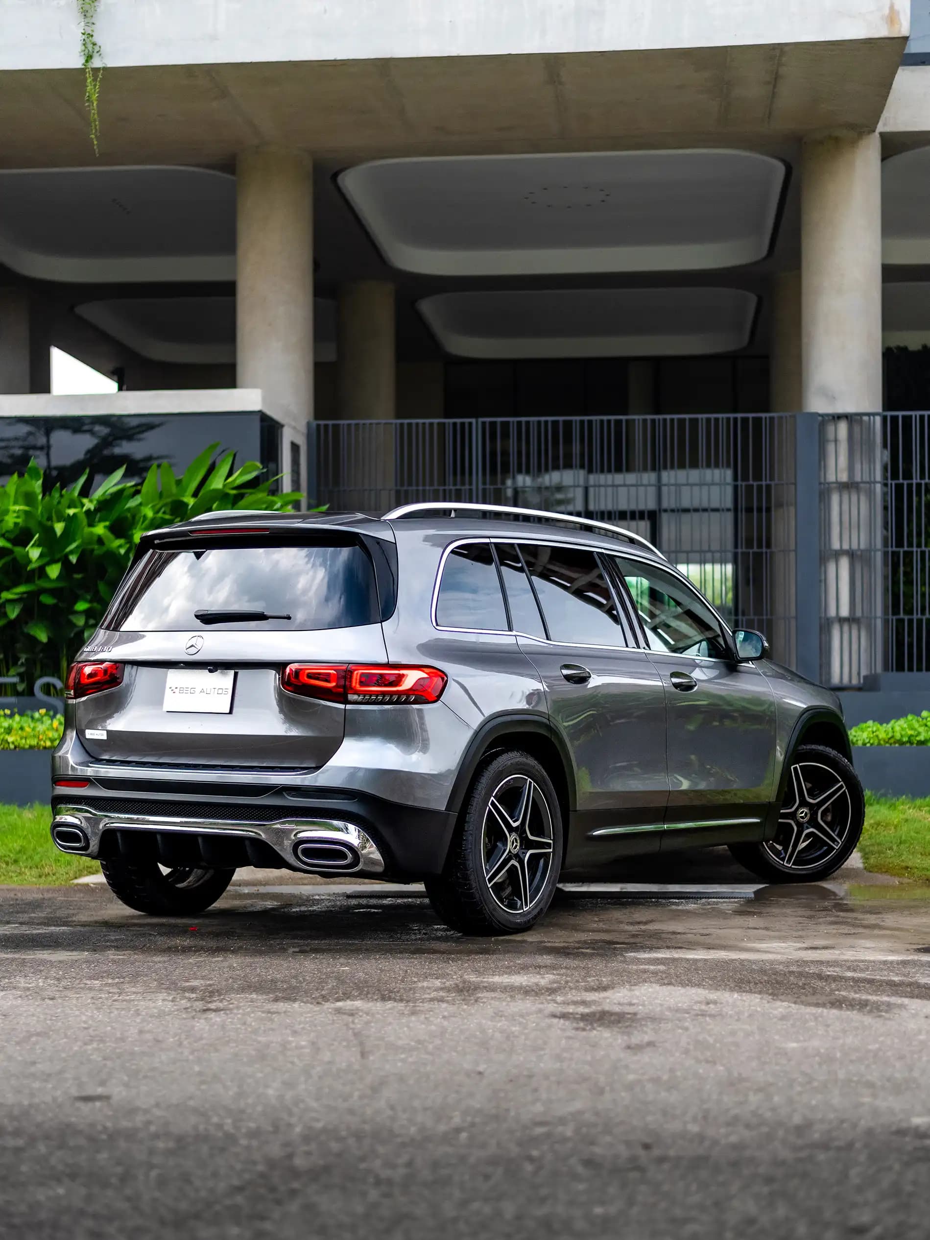 View of 2022 Mercedes-Benz 2021 in Grey