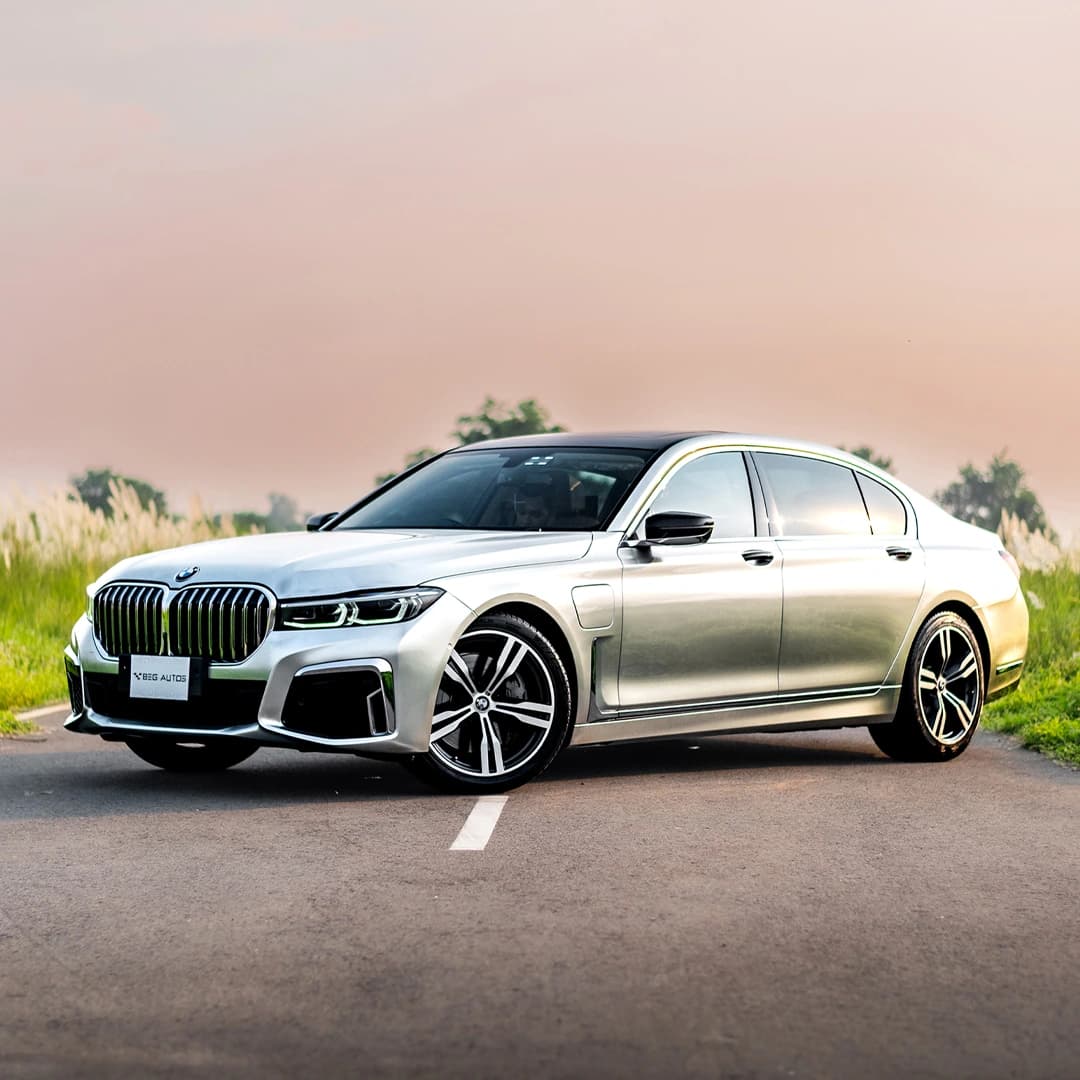 View of 2020 BMW 2019 in Silver
