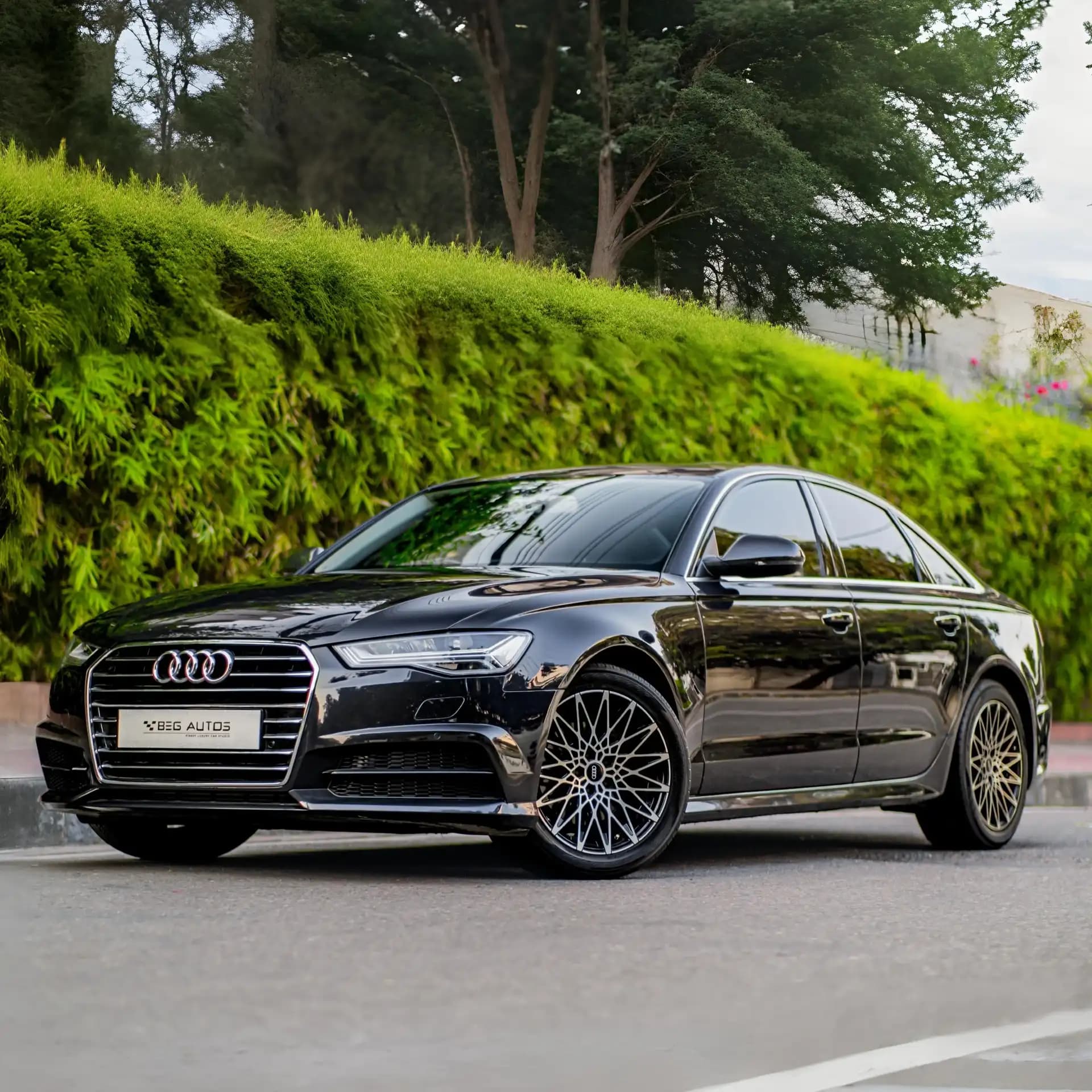 Front view of 2018 Audi 2017 in Grey