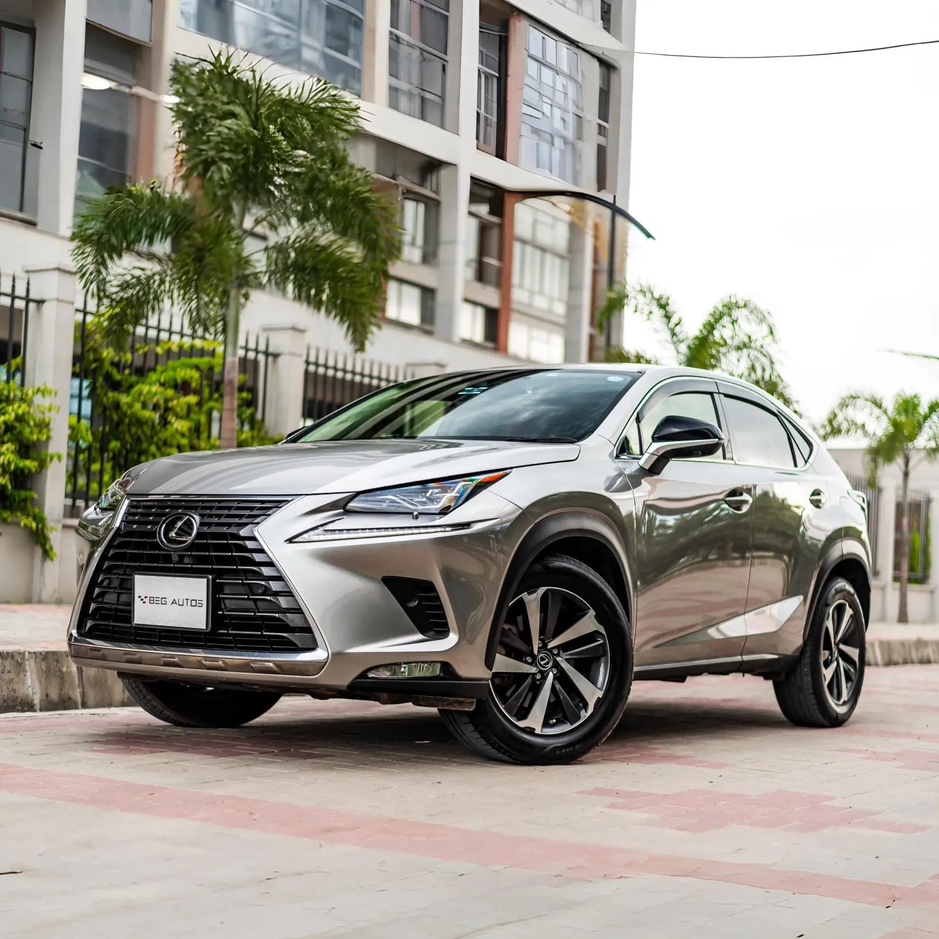 Front view of 2023 Lexus 2019 in Bronze