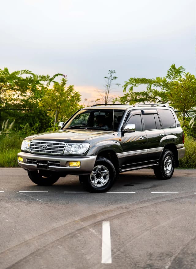 Toyota Land Cruiser 105