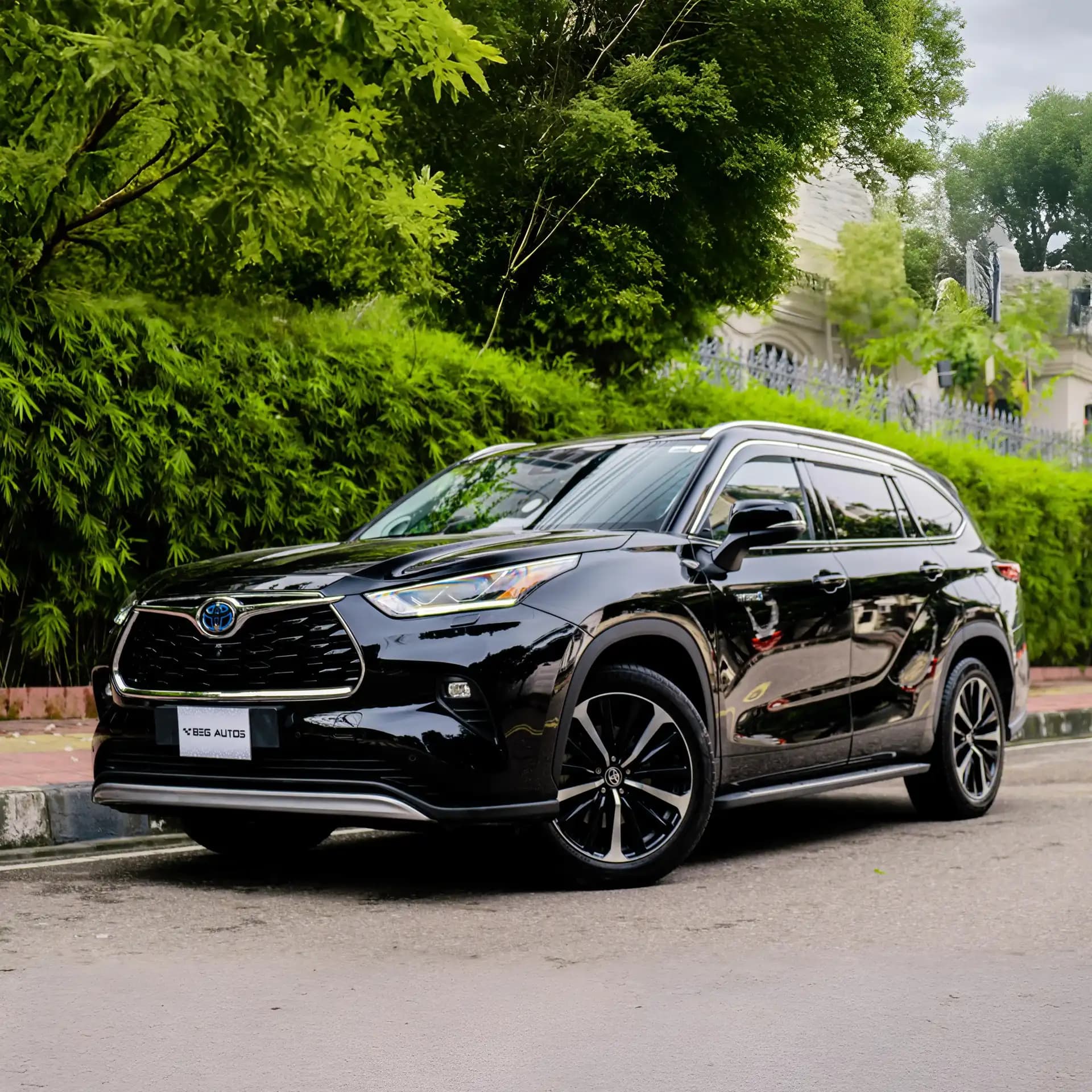 Front view of 2022 Toyota 2021 in Black
