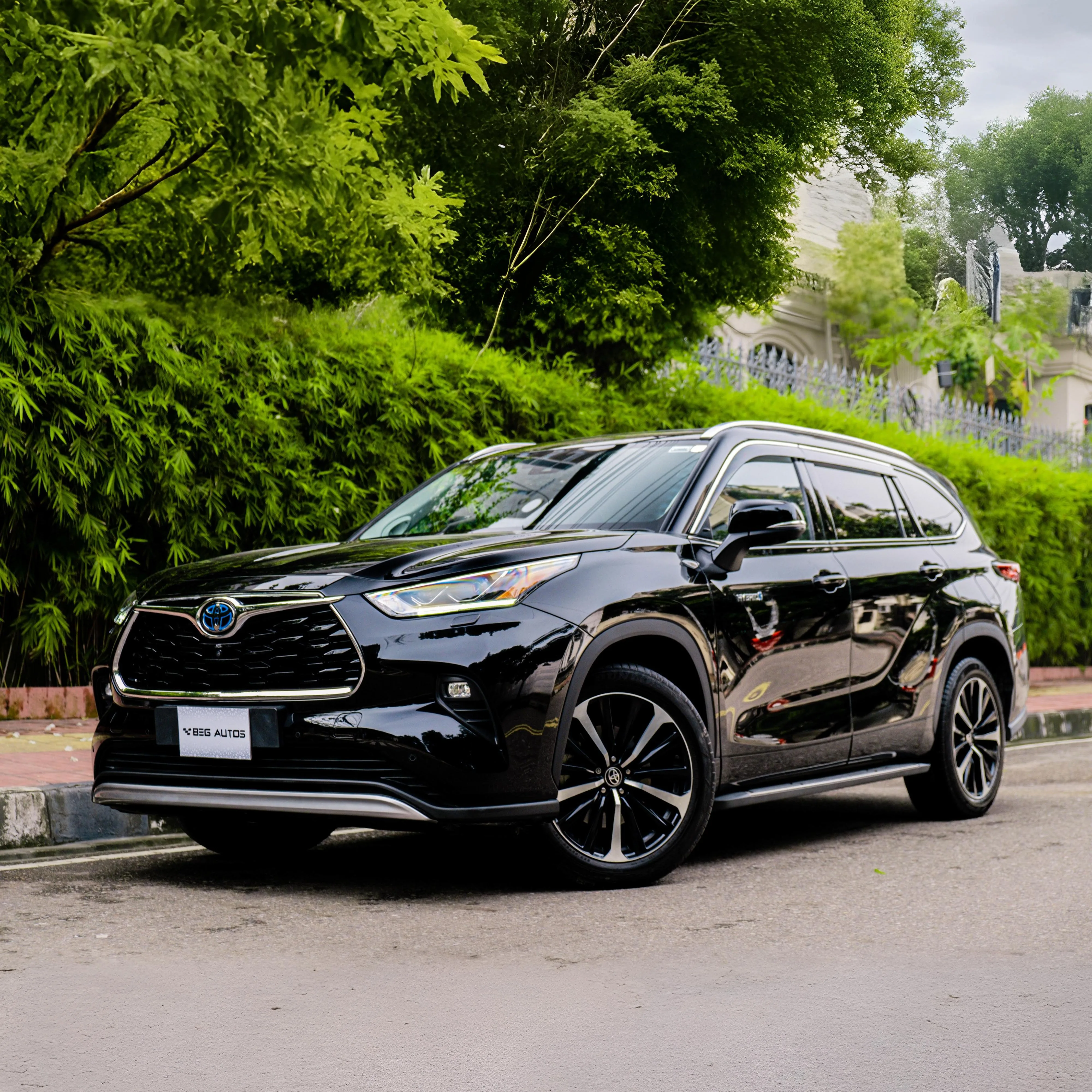 Front view of 2022 Toyota 2021 in Black