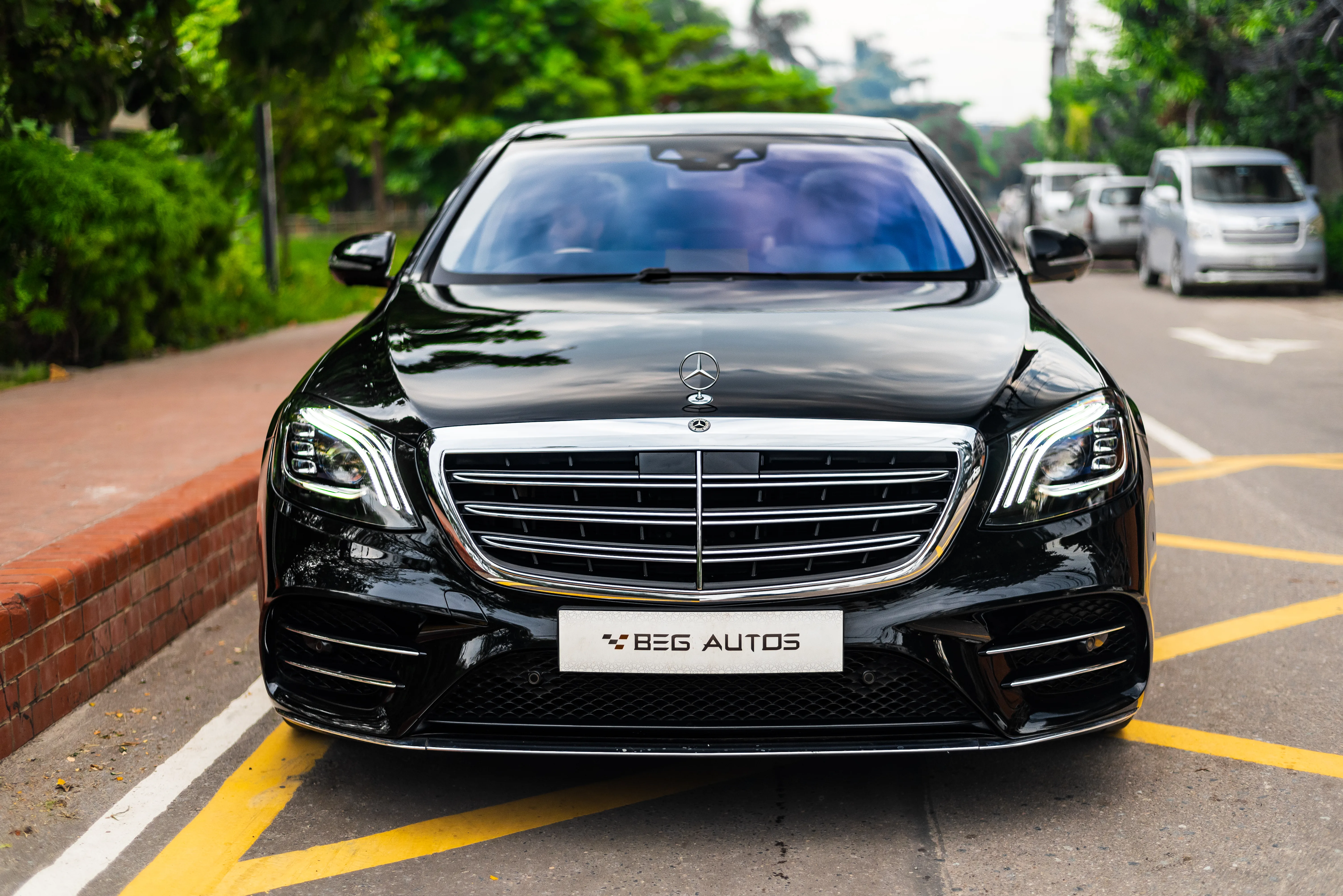 Mercedes-Benz S 560e