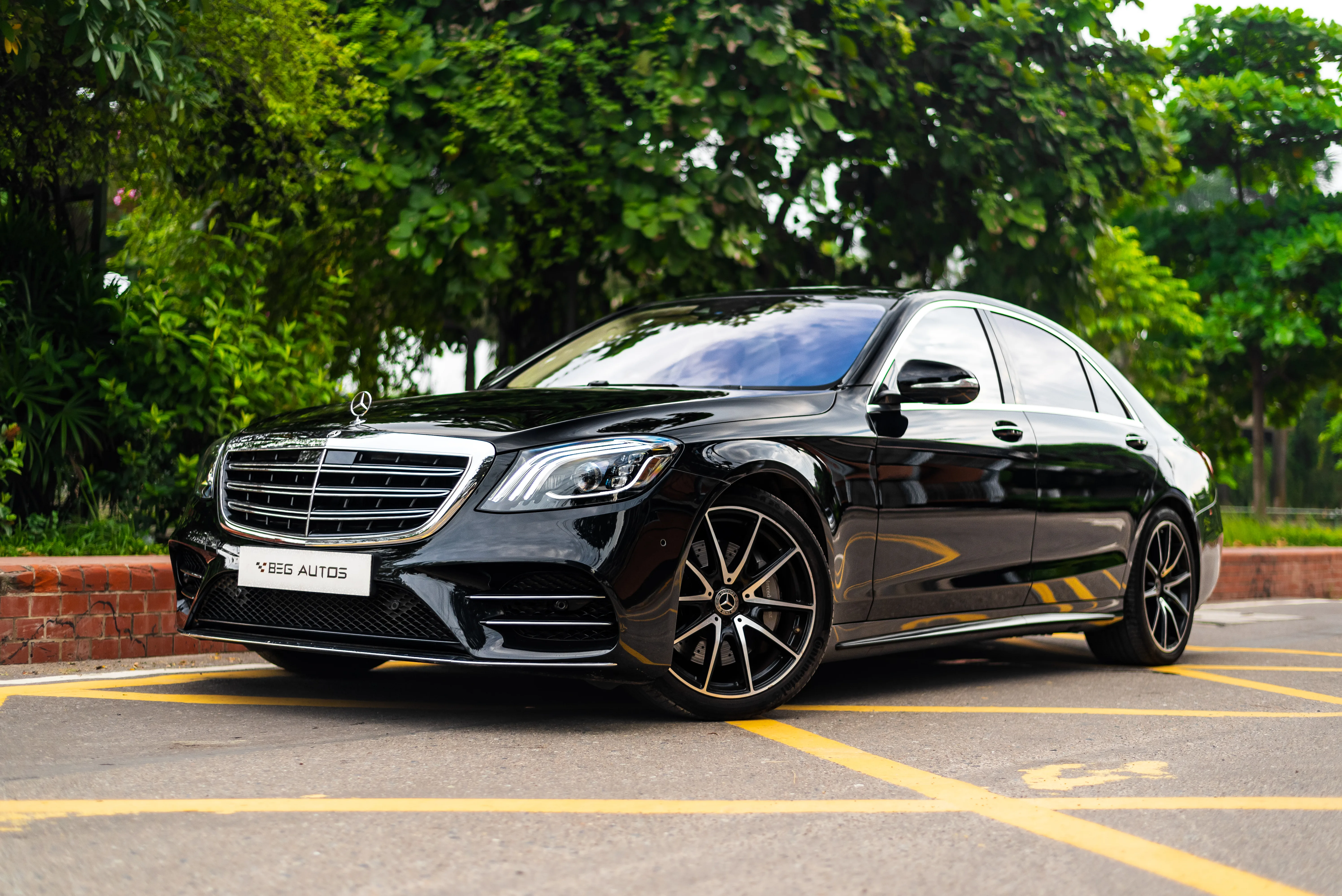 Mercedes-Benz S 560e