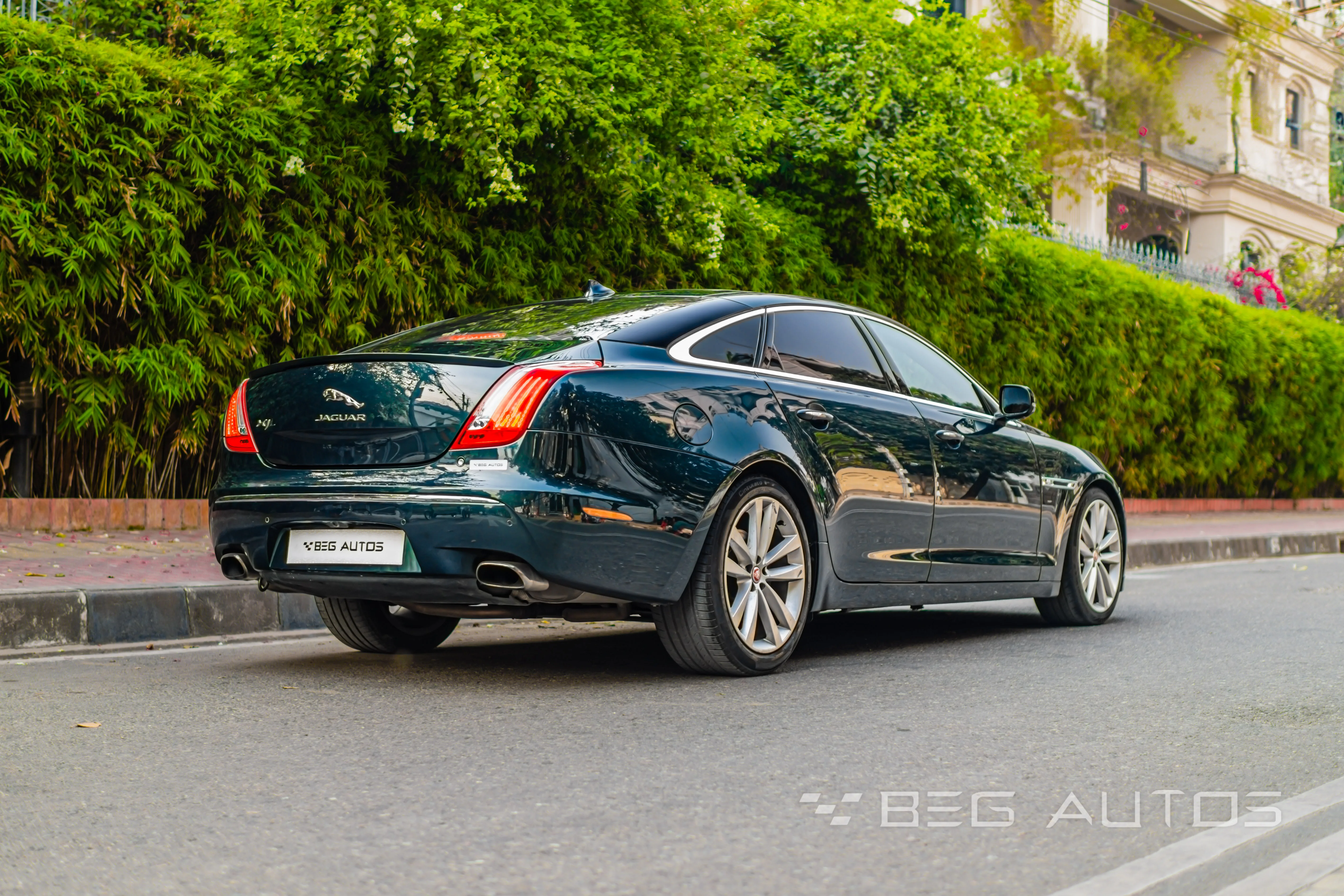 Jaguar XJL