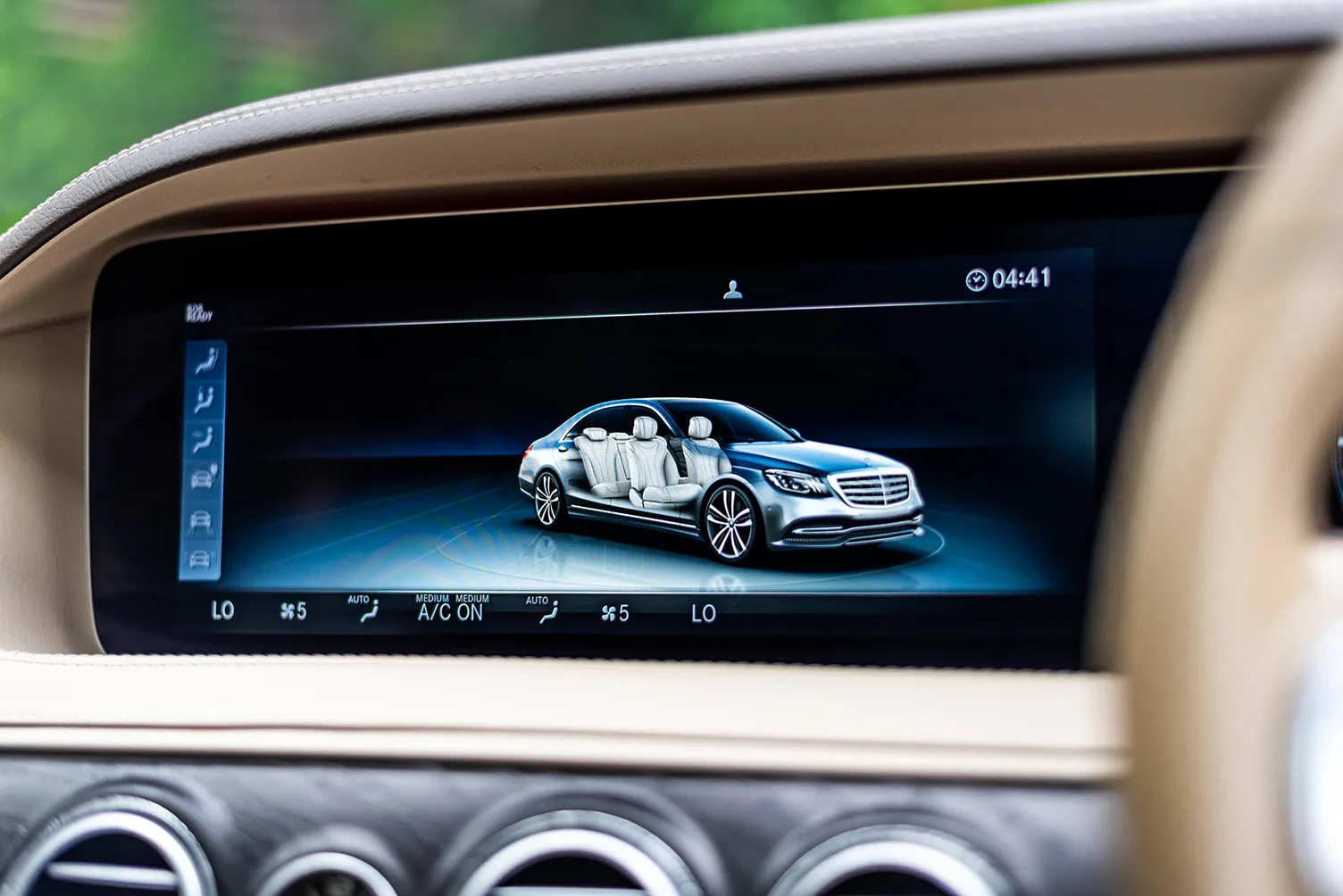 Mercedes-Benz S 560e