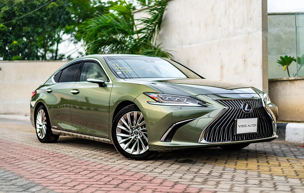 Lexus ES 300h
