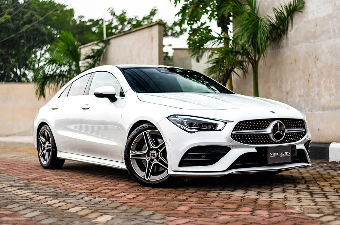 Mercedes-Benz CLA 200