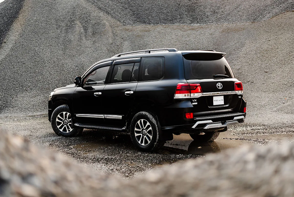 Toyota Land Cruiser VX V8