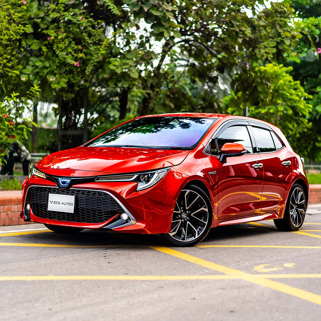 Front view of 2024 Toyota 2019 in Red