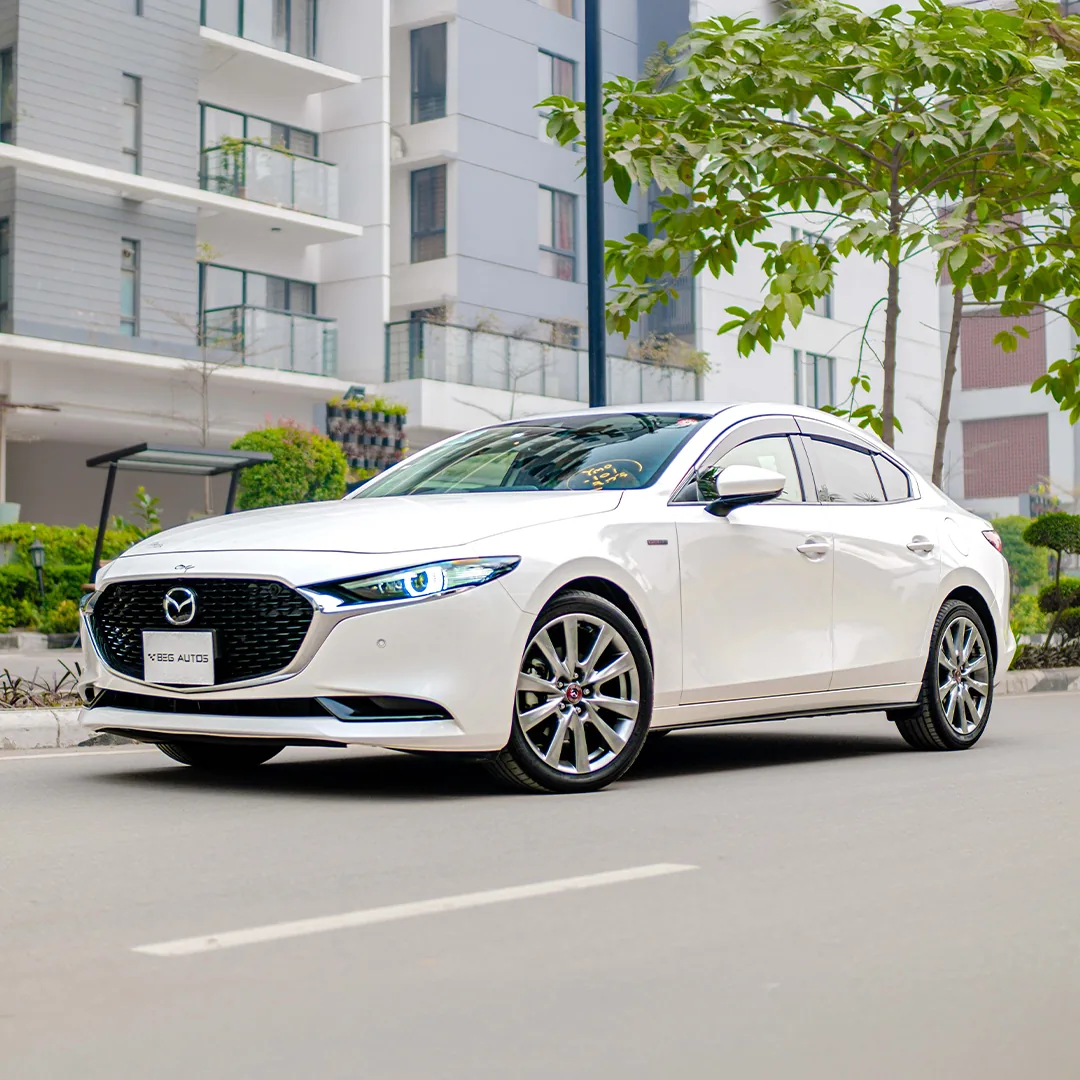 Front view of Mazda 2020 in White