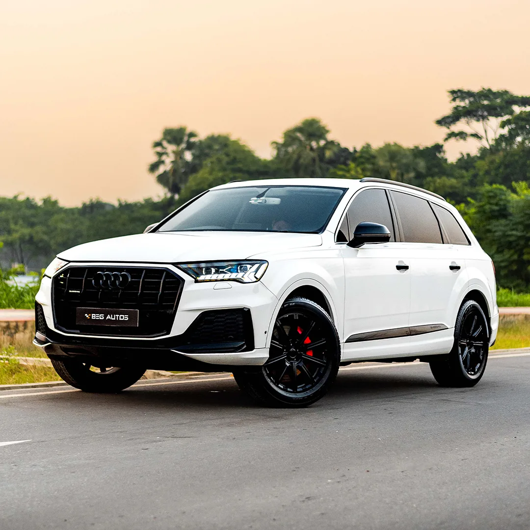 Front view of 2017 Audi 2016 in Glacier White