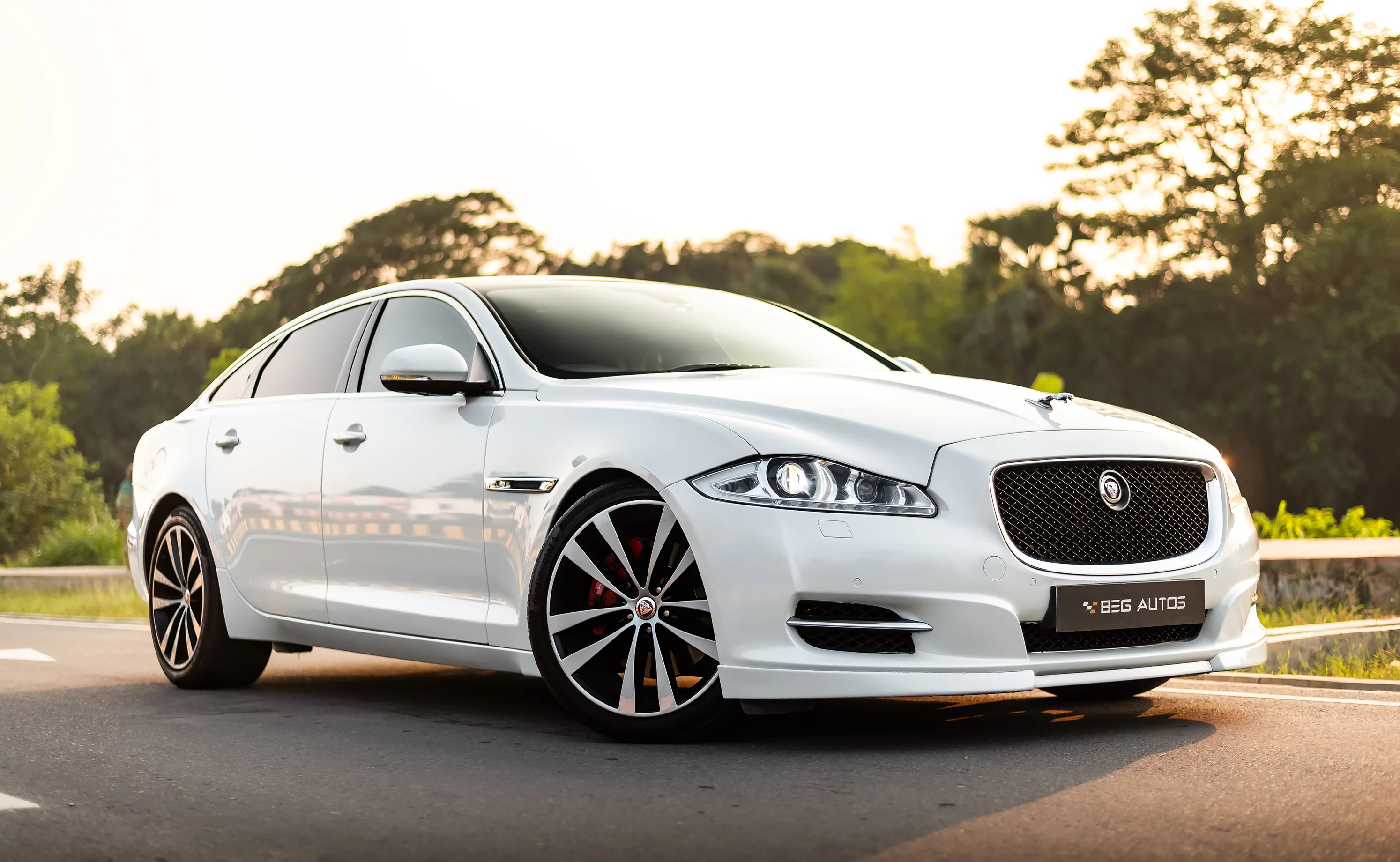 Jaguar XJL