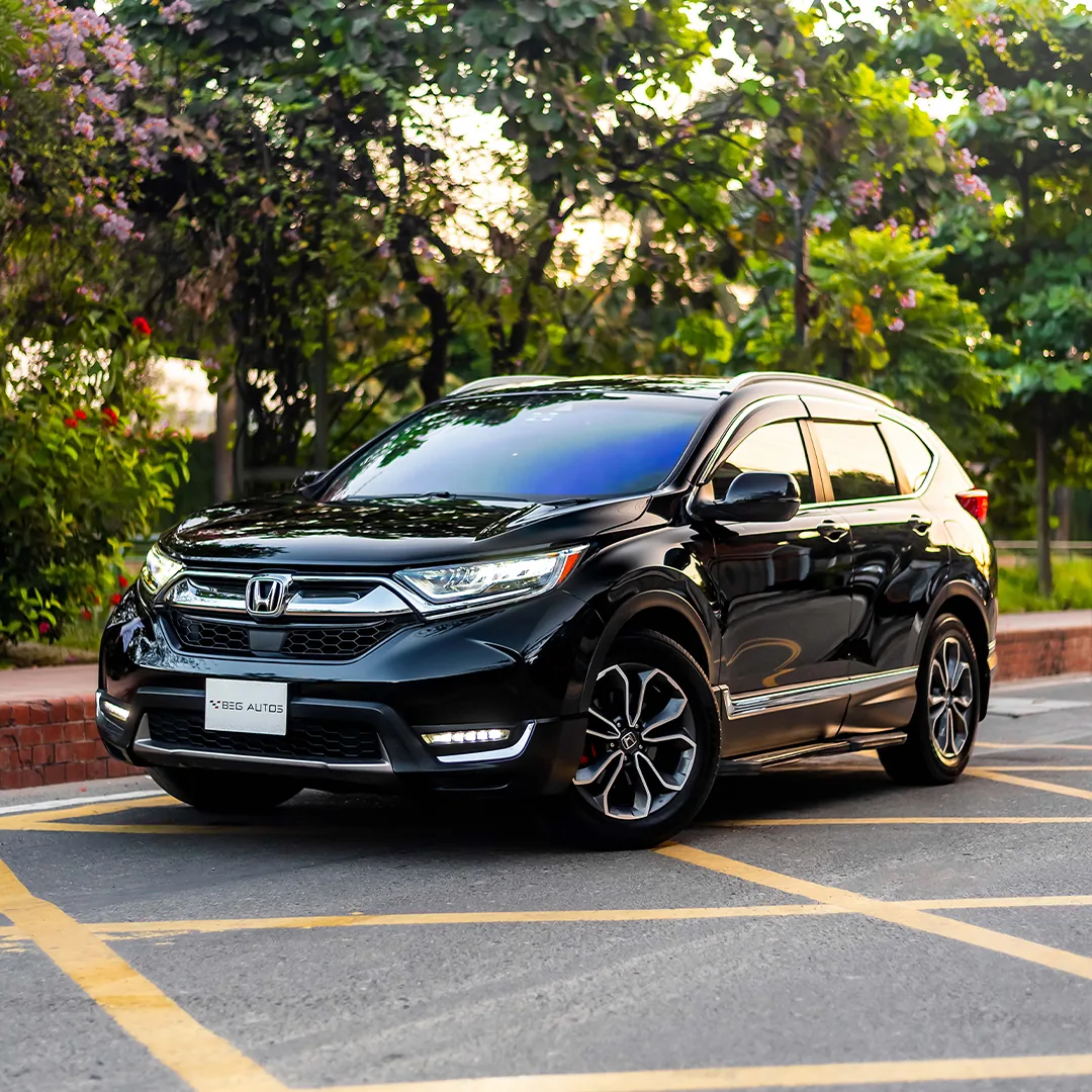 Front view of 2025 Honda 2022 in Black