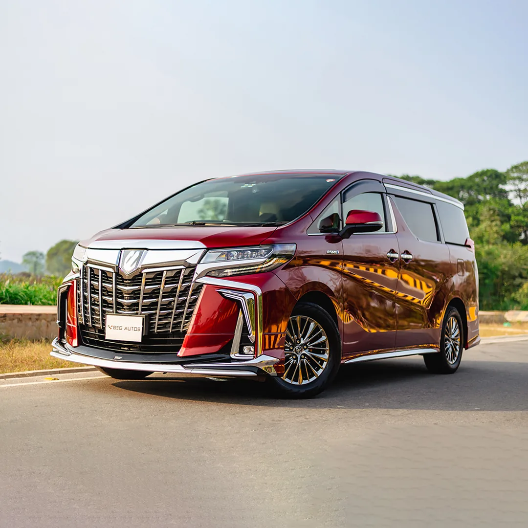 Front view of 2024 Toyota 2018 in Red Wine