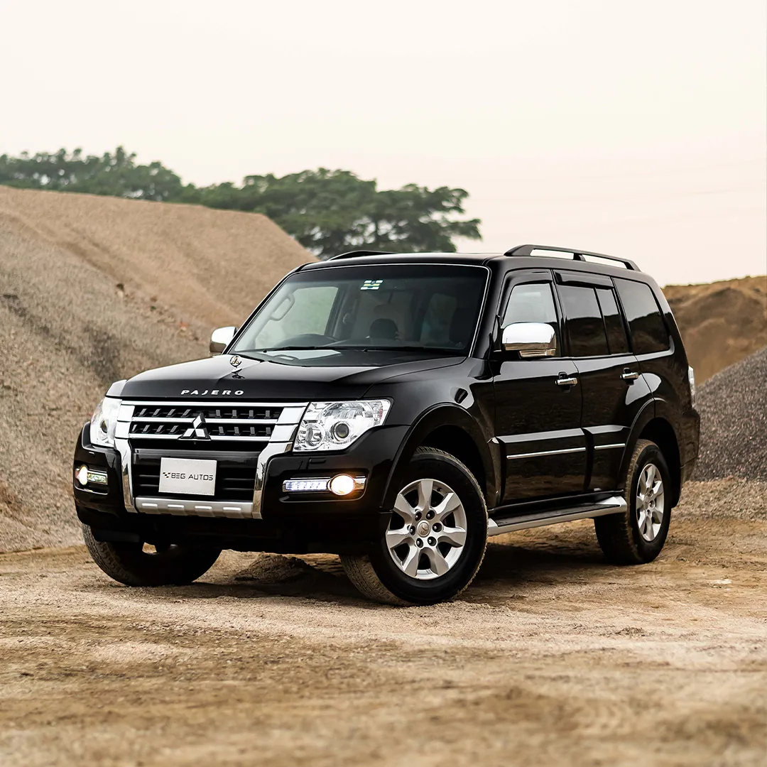 Front view of 2019 Mitsubishi 2018 in Black