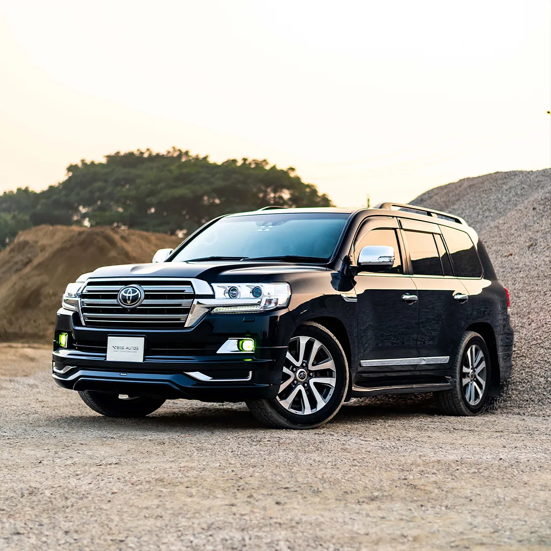 Front view of 2023 Toyota 2020 in Blue