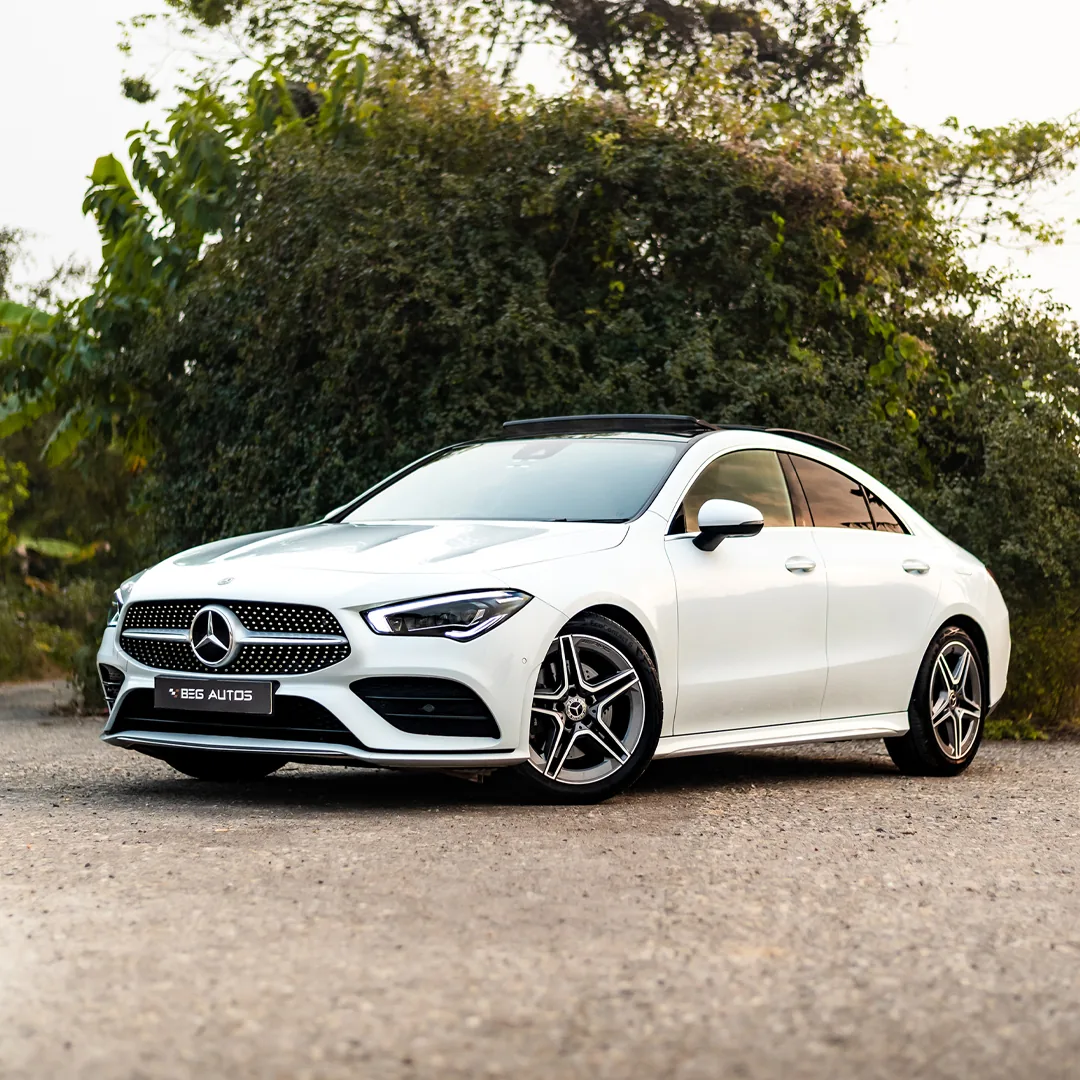 Front view of 2020 Mercedes-Benz 2020 in White