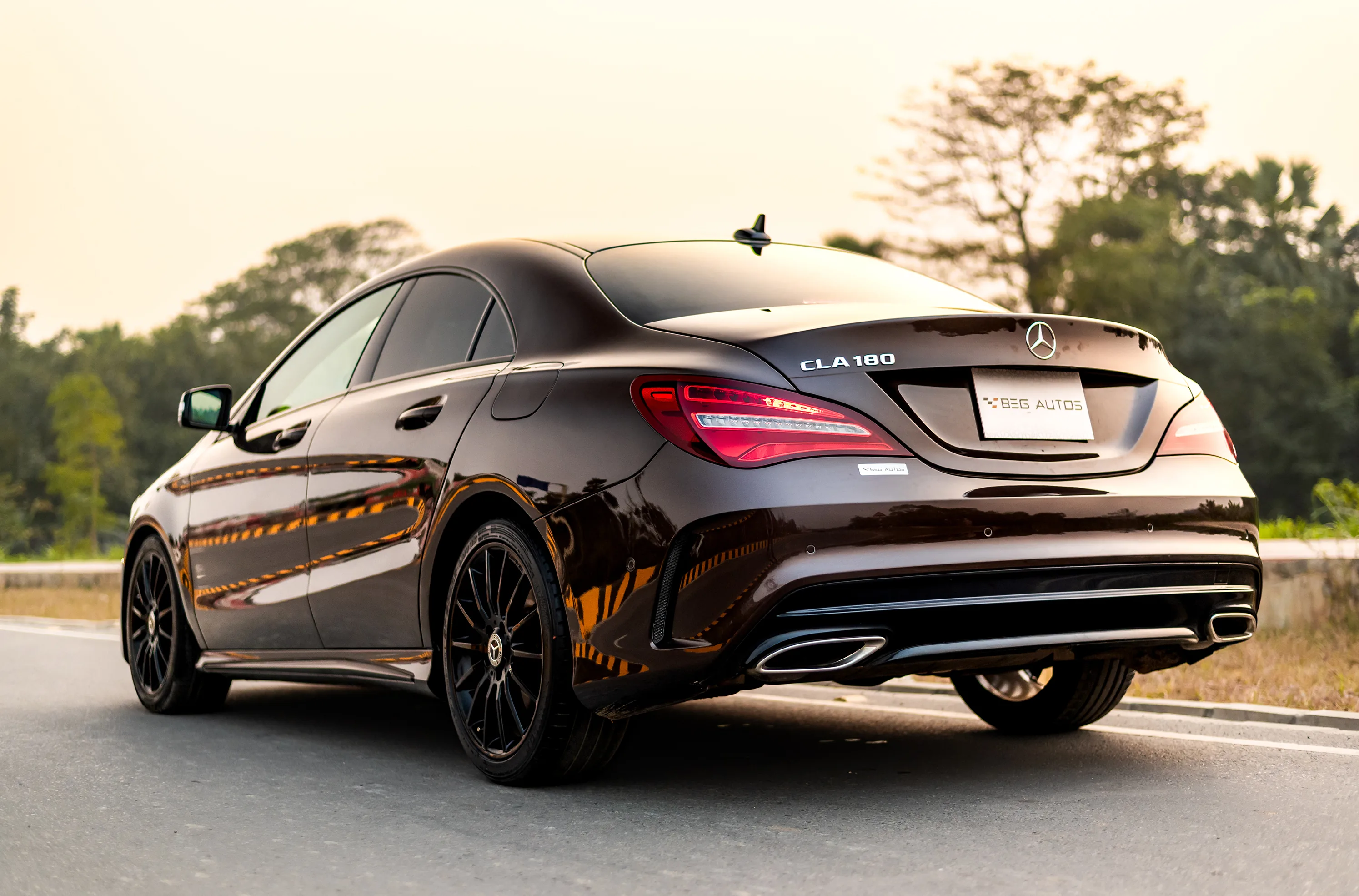 Mercedes-Benz CLA 180