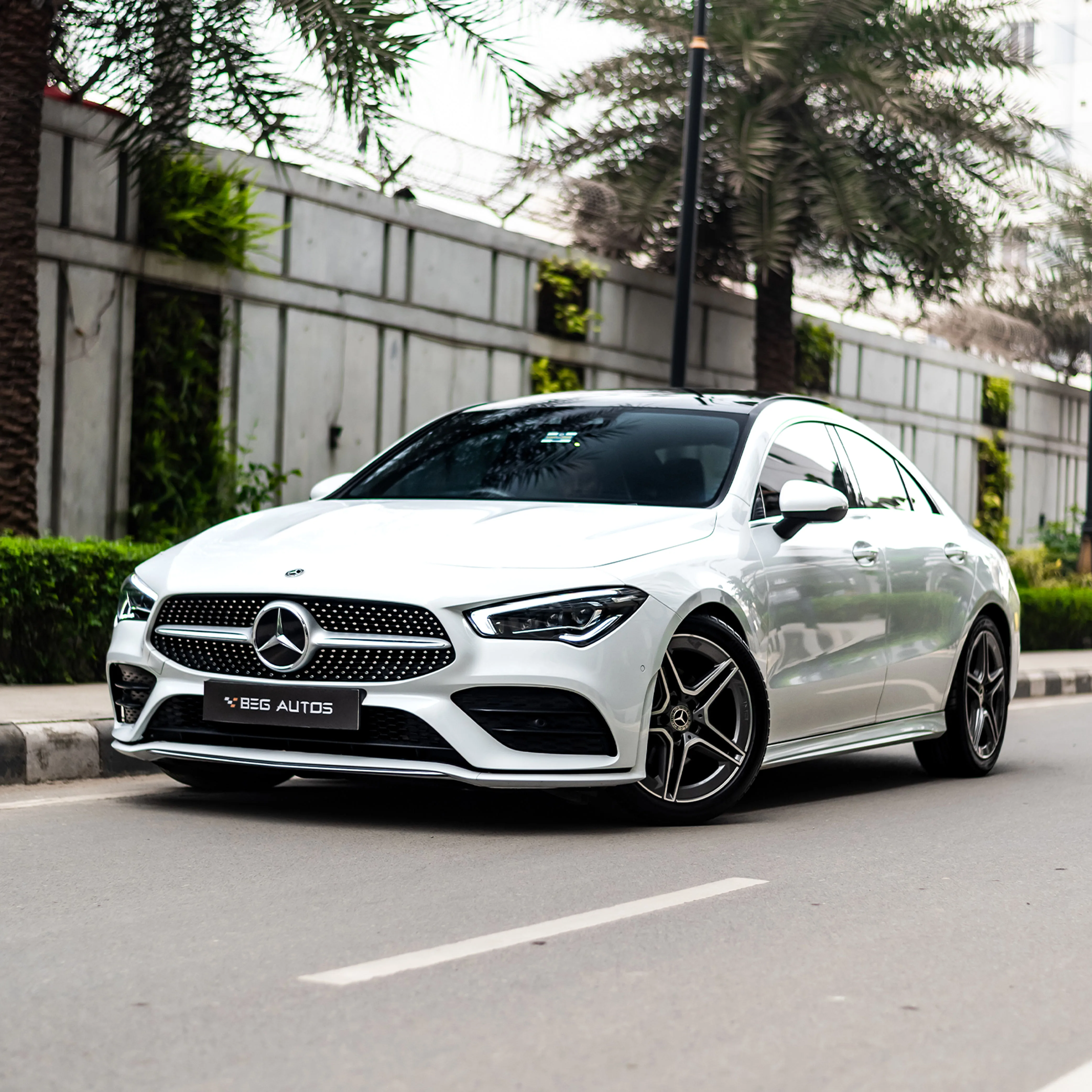 Front view of 2023 Mercedes-Benz 2021 in White