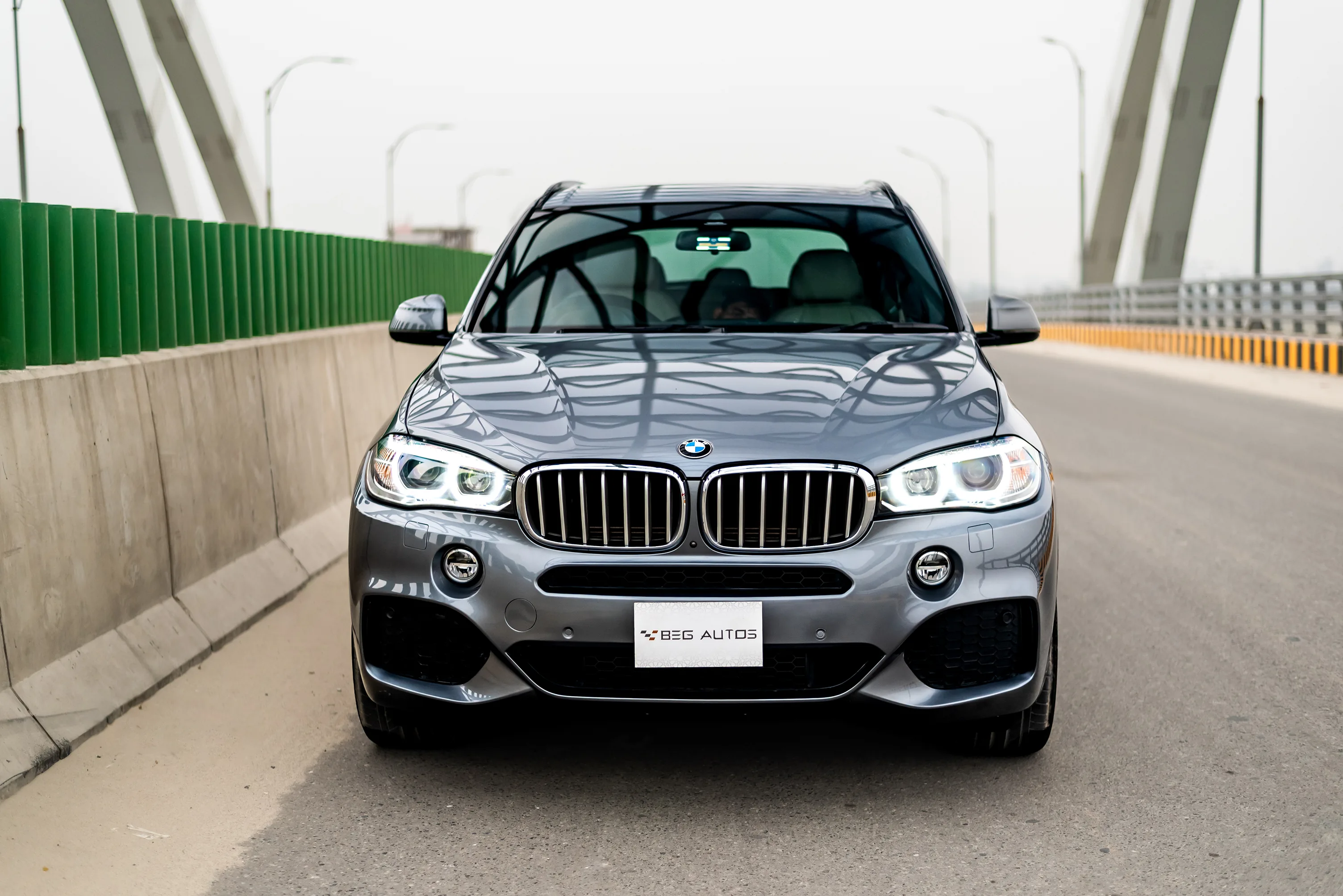 BMW  X5 Xdrive40e