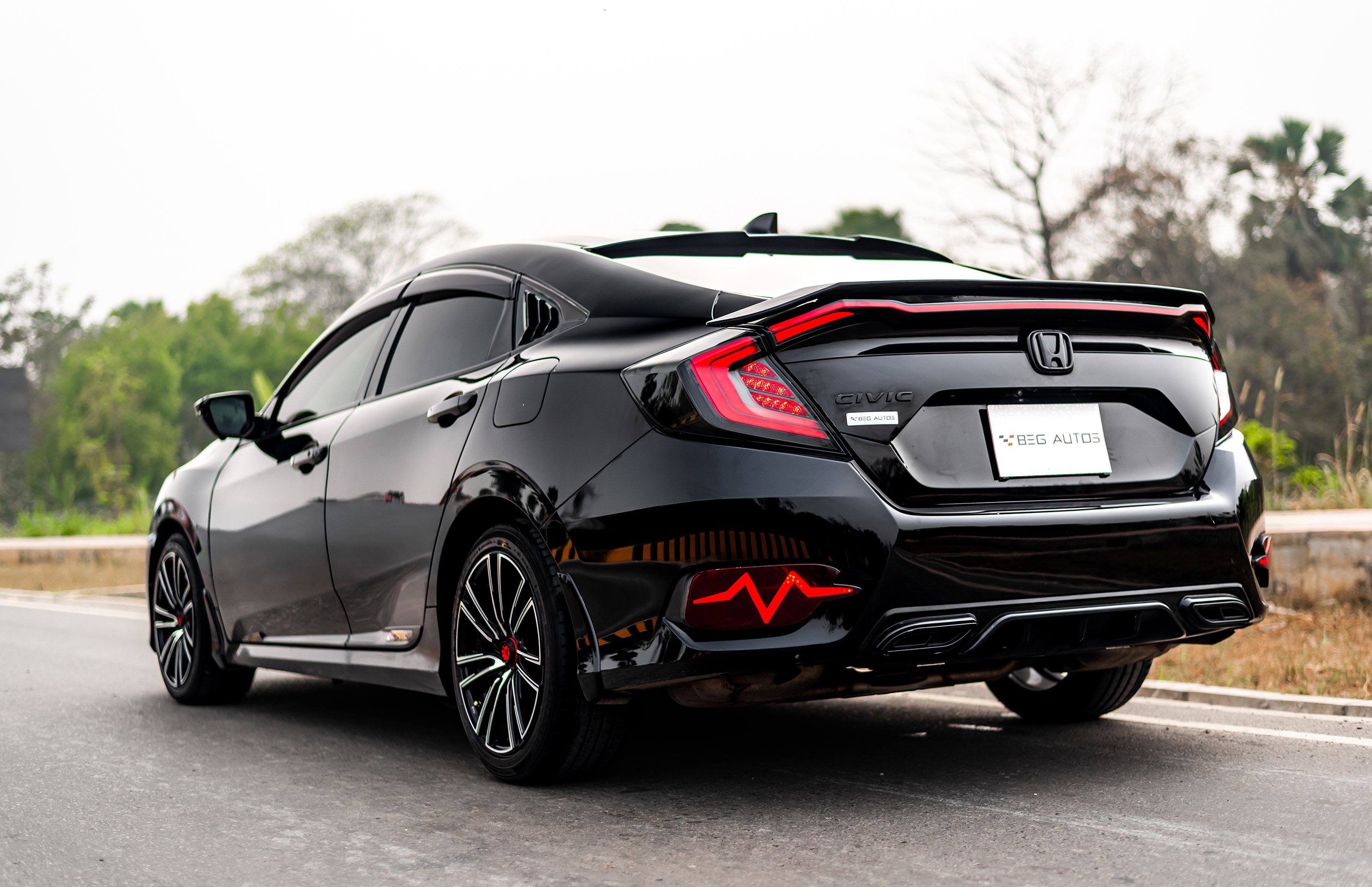 View of 2023 Honda 2018 in Black